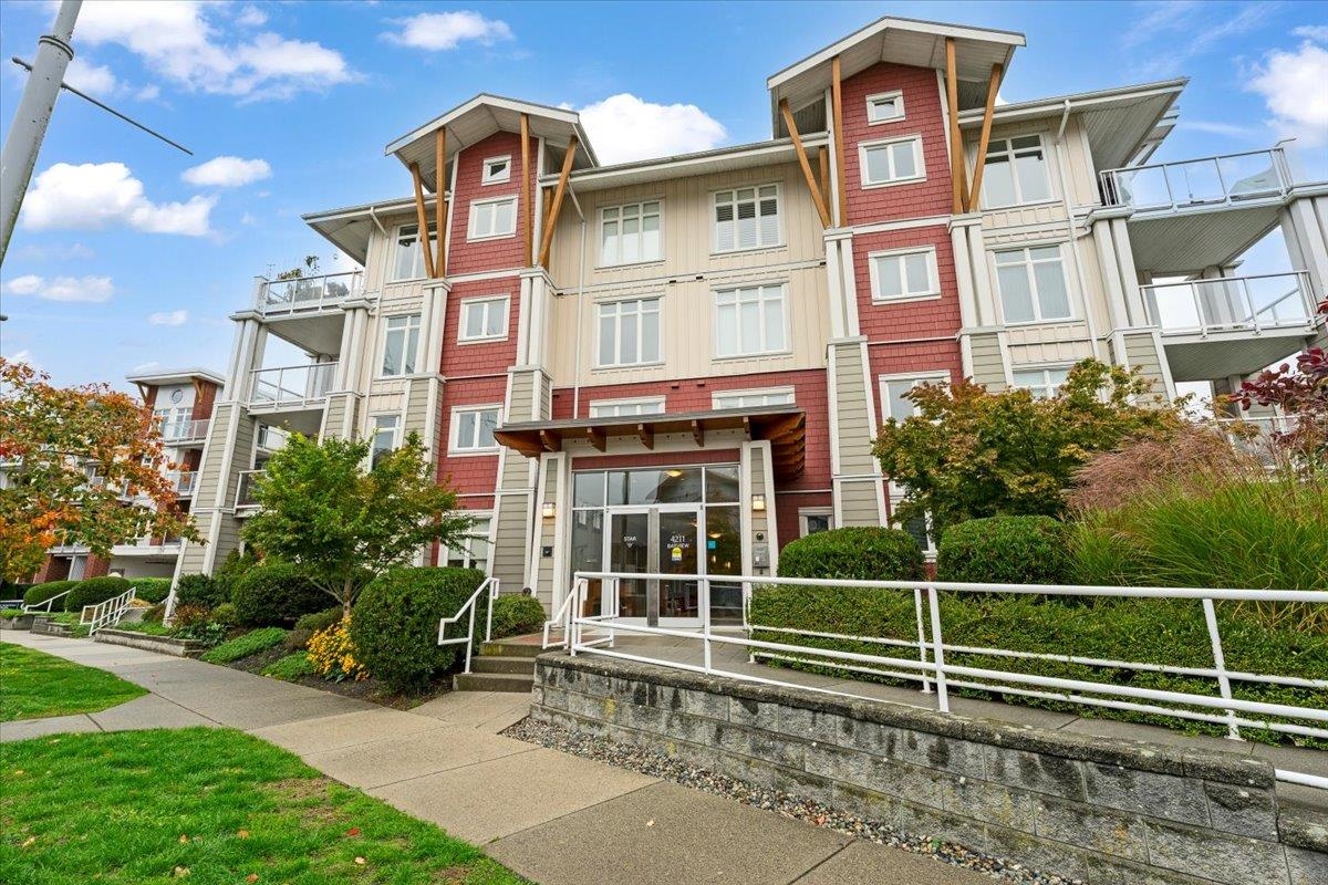 4211 Bayview Street #unit 113, Richmond, BC V7E 6T6