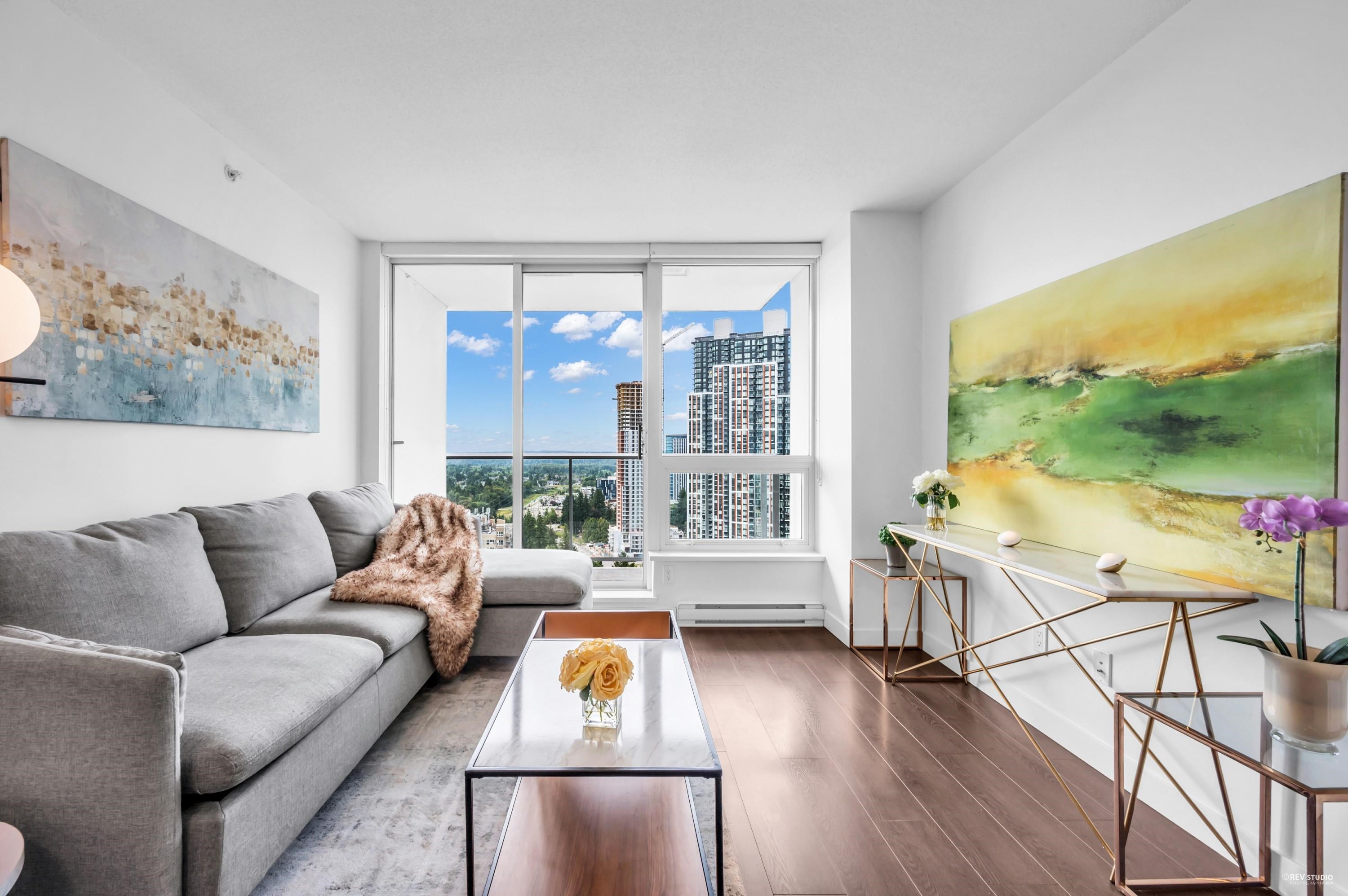 13750 100 Avenue #3205, Surrey, BC V3T 0L3