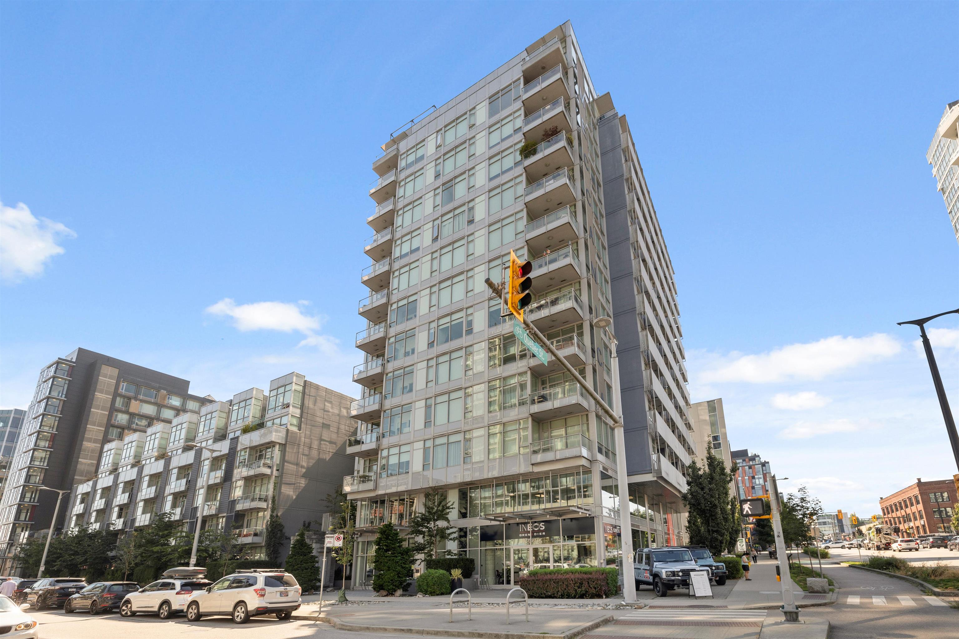 108 East 1st Avenue #711, Vancouver, BC V5T 0E4