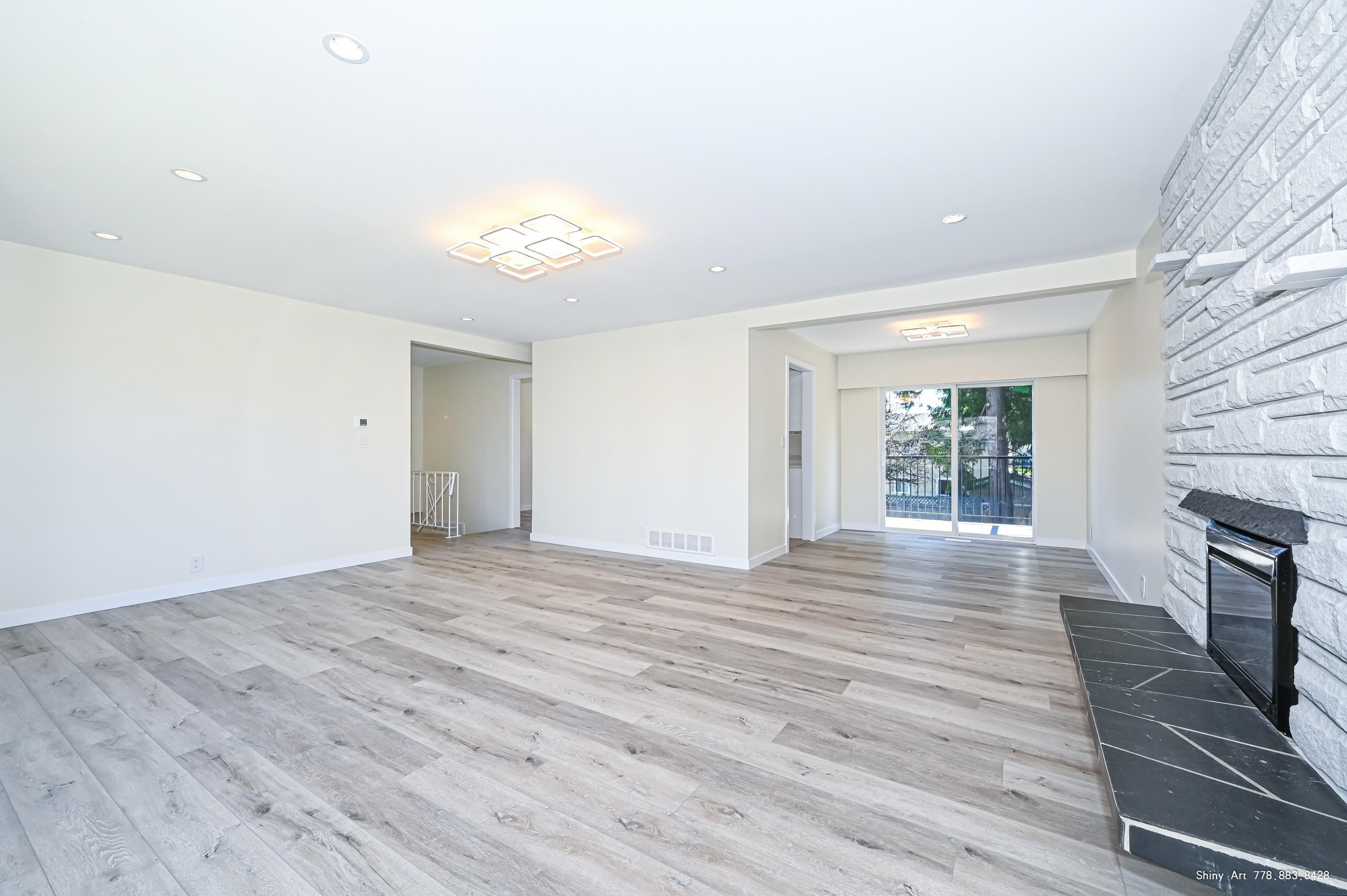 5546 Maple Crescent, Delta, BC V4K 1G4