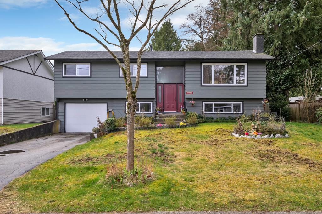 109 Avenue, Surrey, BC V3R 1Y1