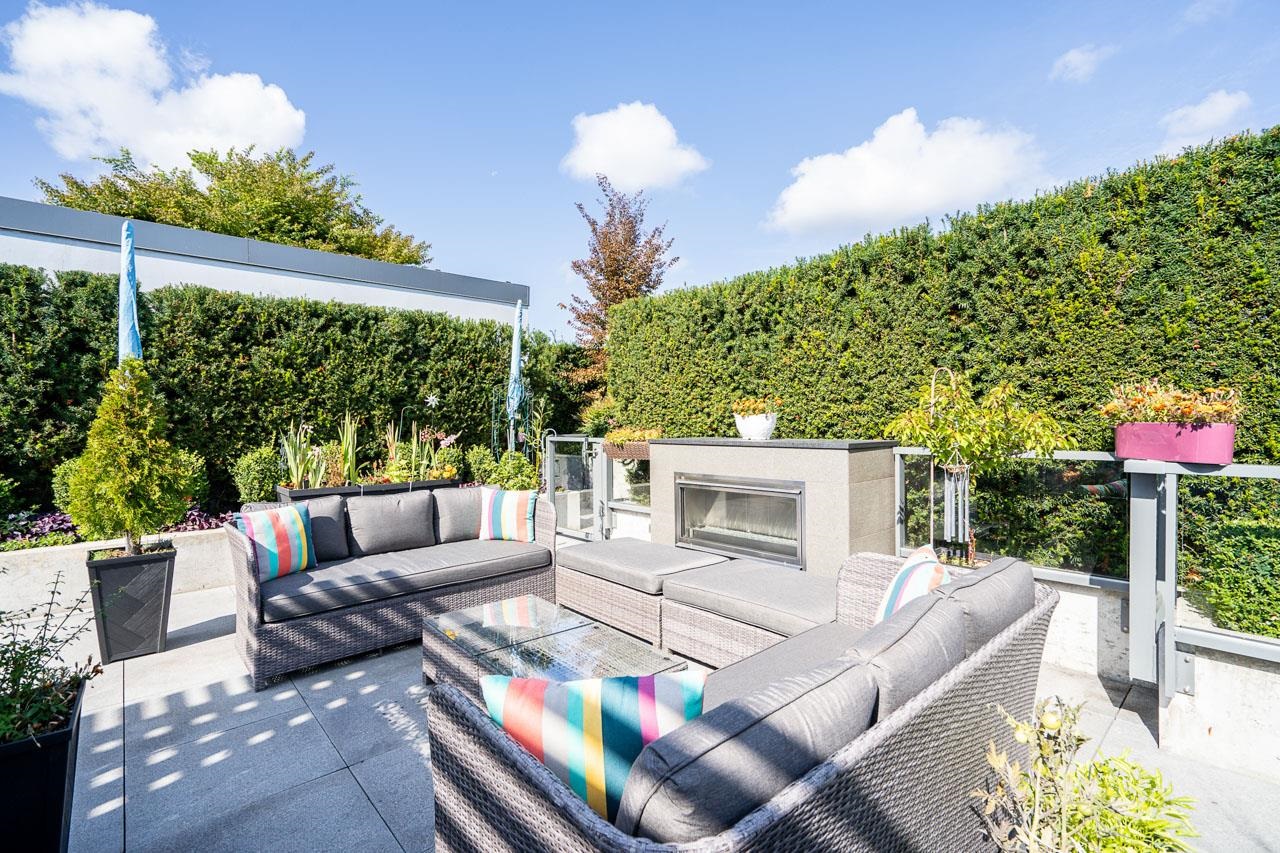48th Avenue, Vancouver, BC V6M 2P5