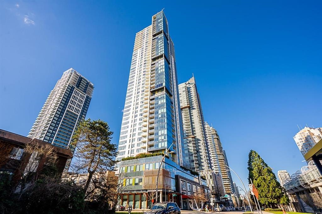 6461 Telford Avenue #1805  apartment, Burnaby, BC V5H 0B7