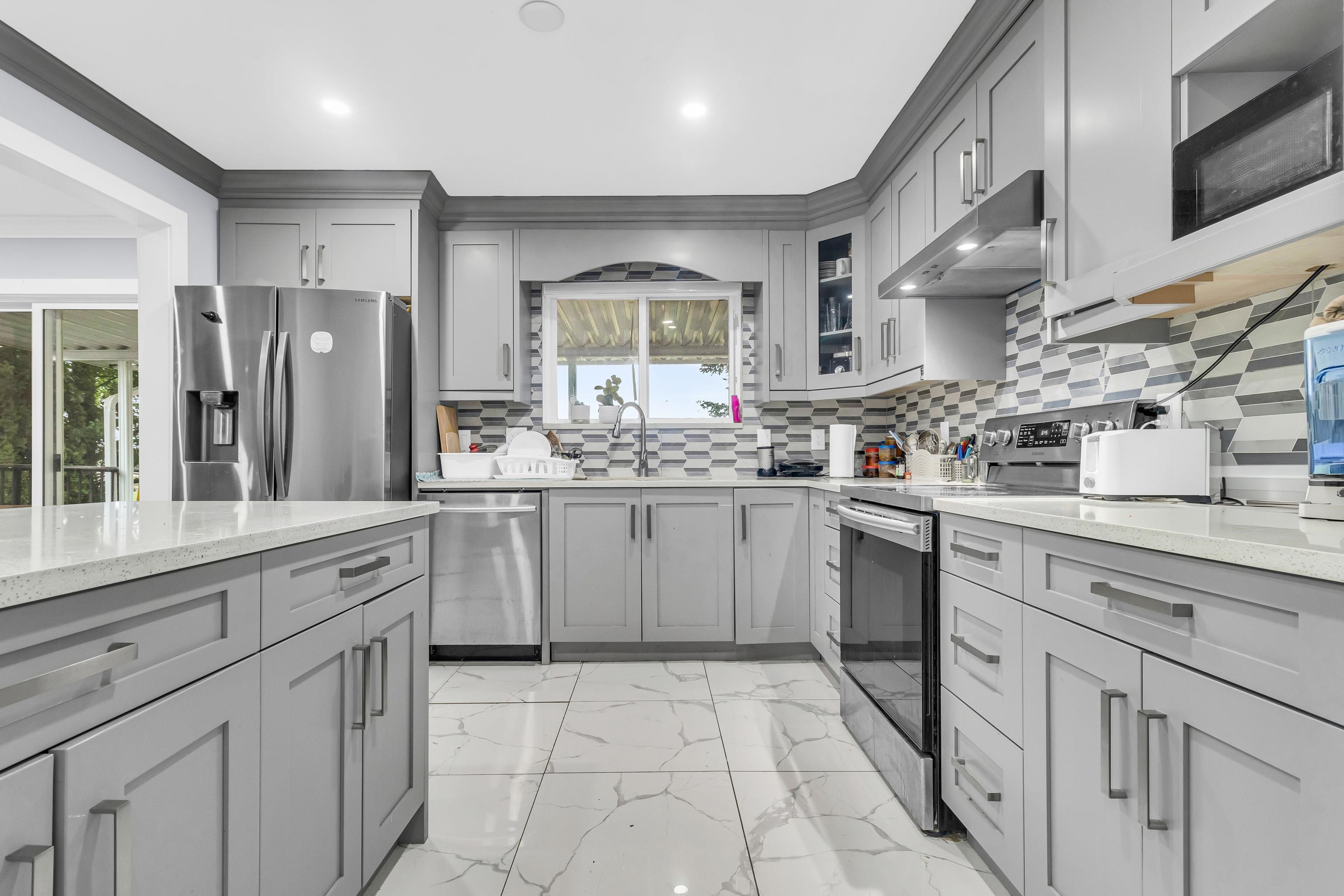 1417 Kipling Street, Abbotsford, BC V2S 6J9
