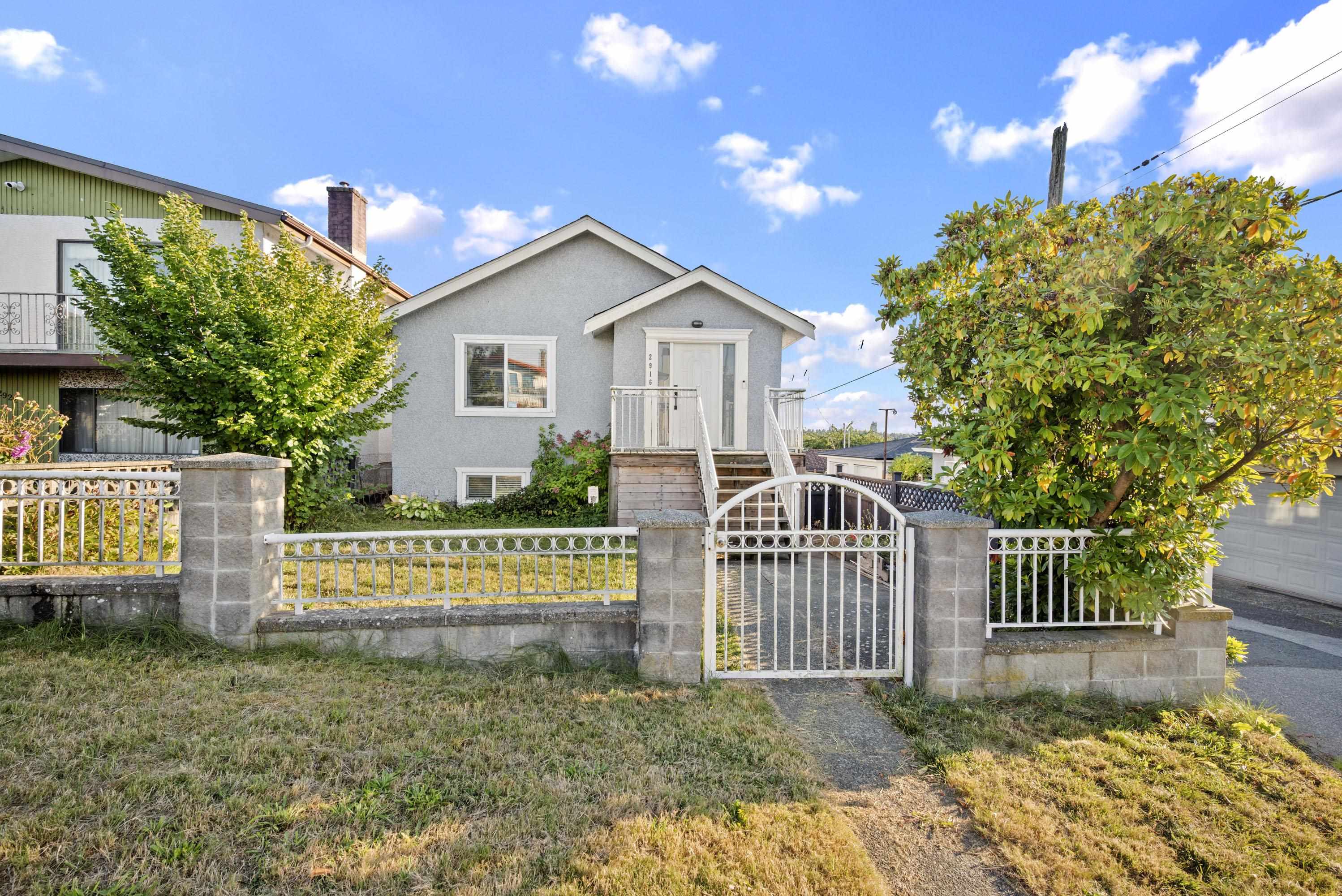 2916 East 6th Avenue, Vancouver, BC V5M 1S1