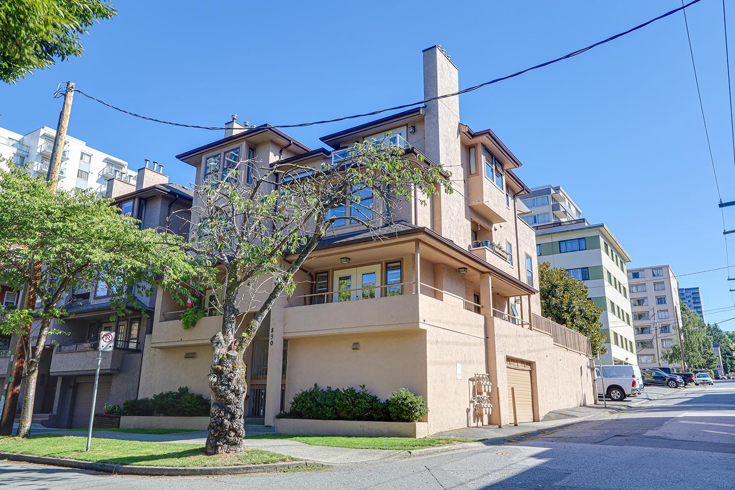 890 Broughton Street #5, Vancouver, BC V6G 2A2