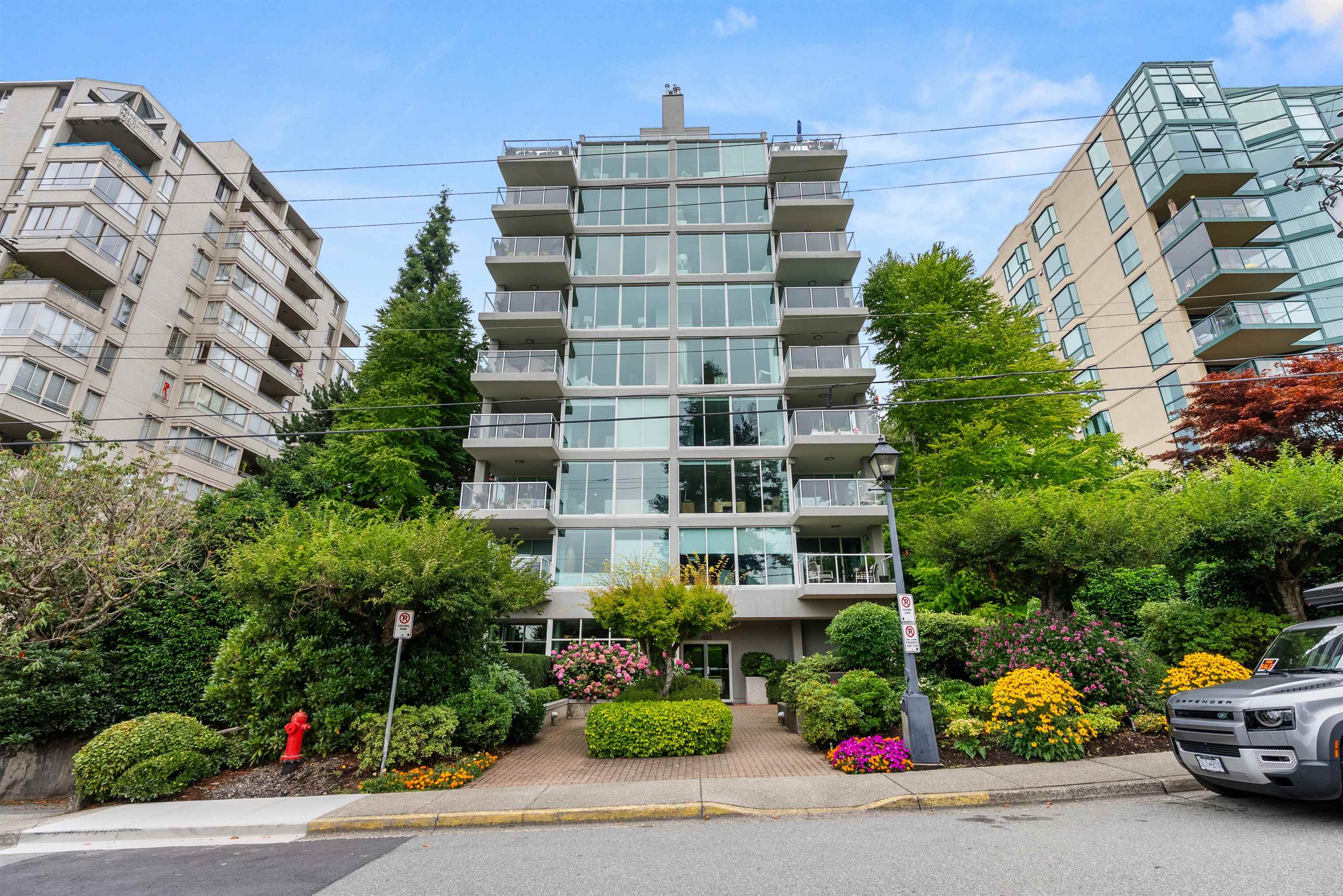 1455 Duchess Avenue #501, West Vancouver, BC V7T 1H7