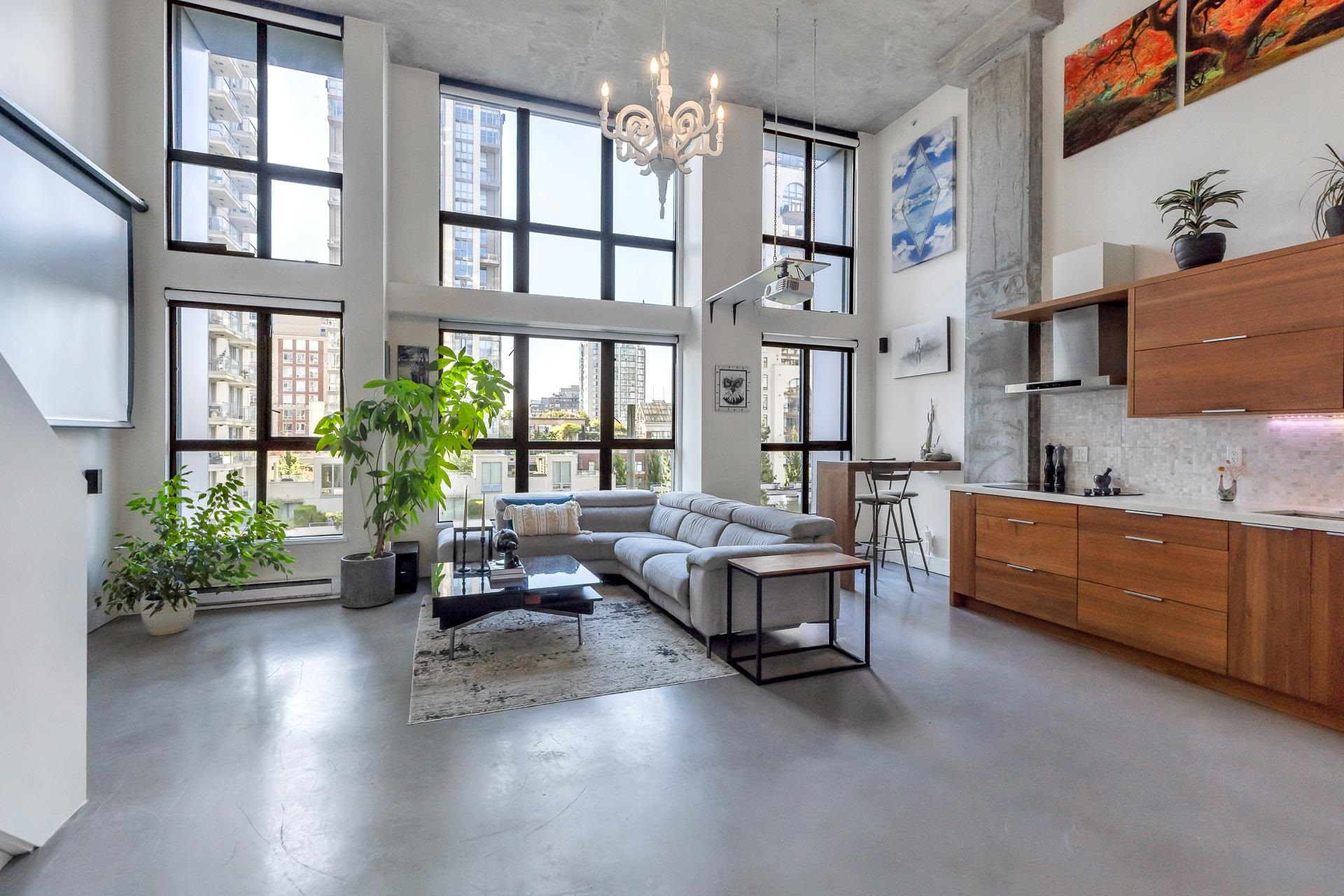 1238 Seymour Street #313, Vancouver, BC V6B 6J3