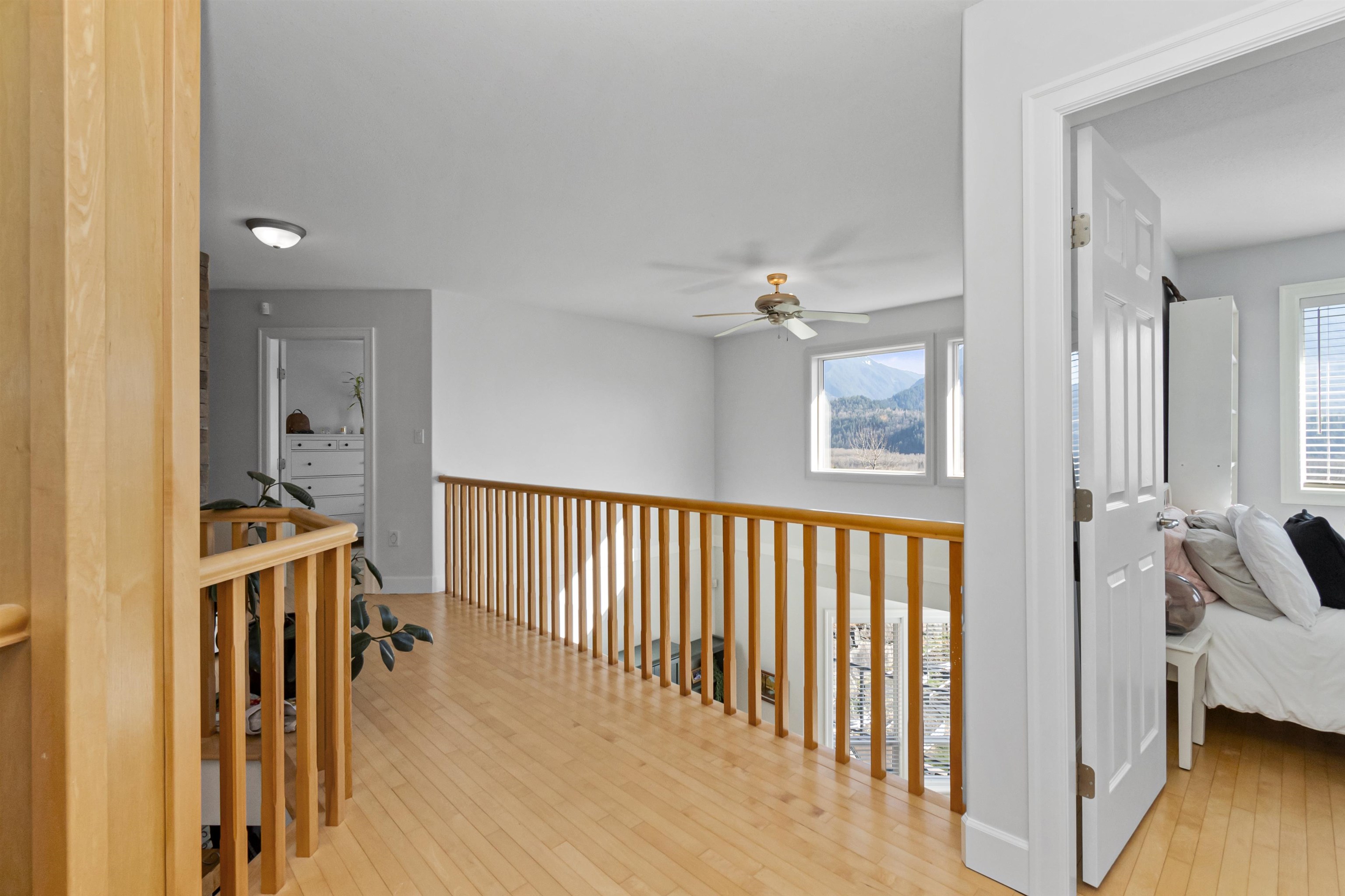 46052 Bridle Ridge Crescent, Chilliwack, BC V2R 5W2
