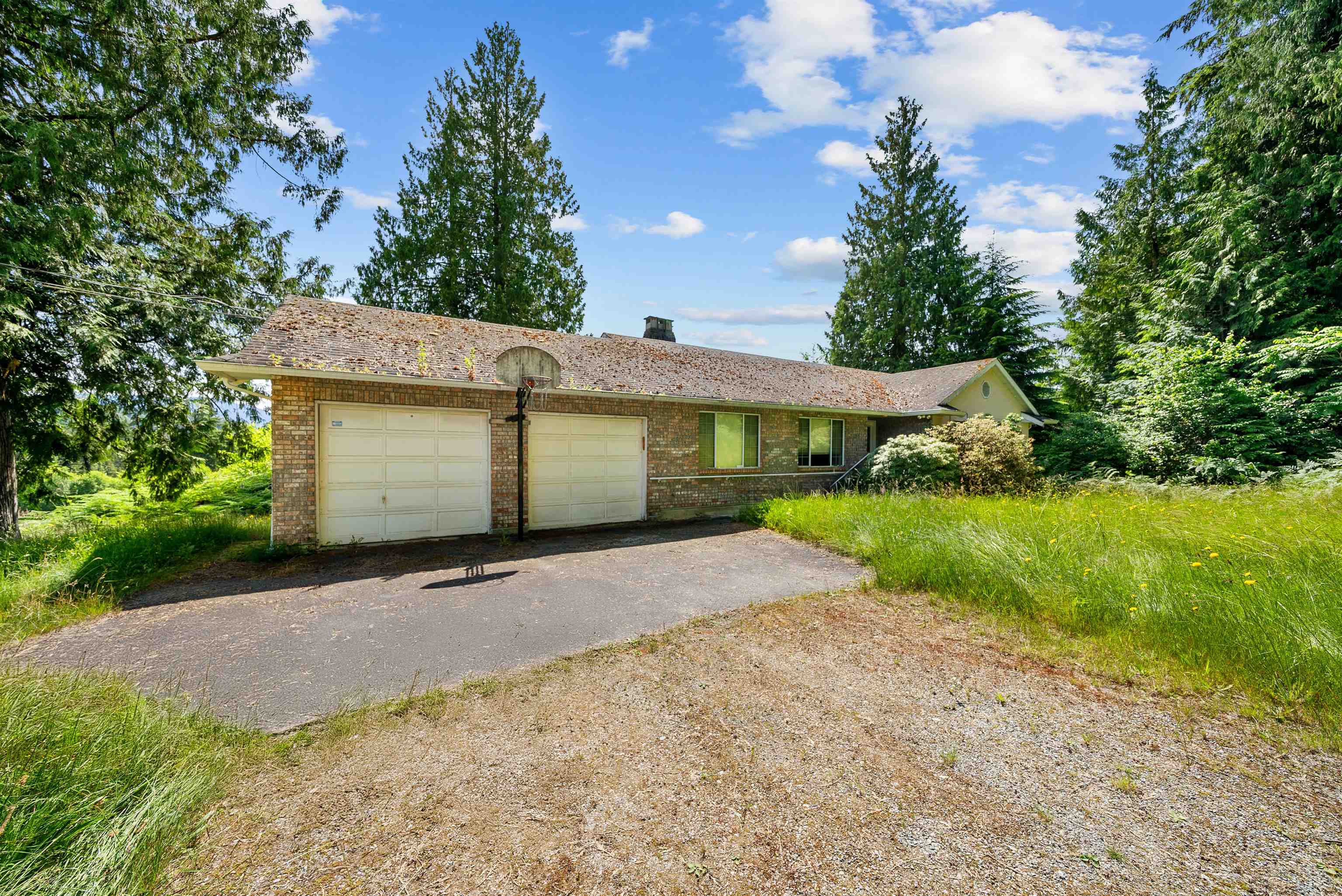 9338 Clay Street, Mission, BC V4S 1G2