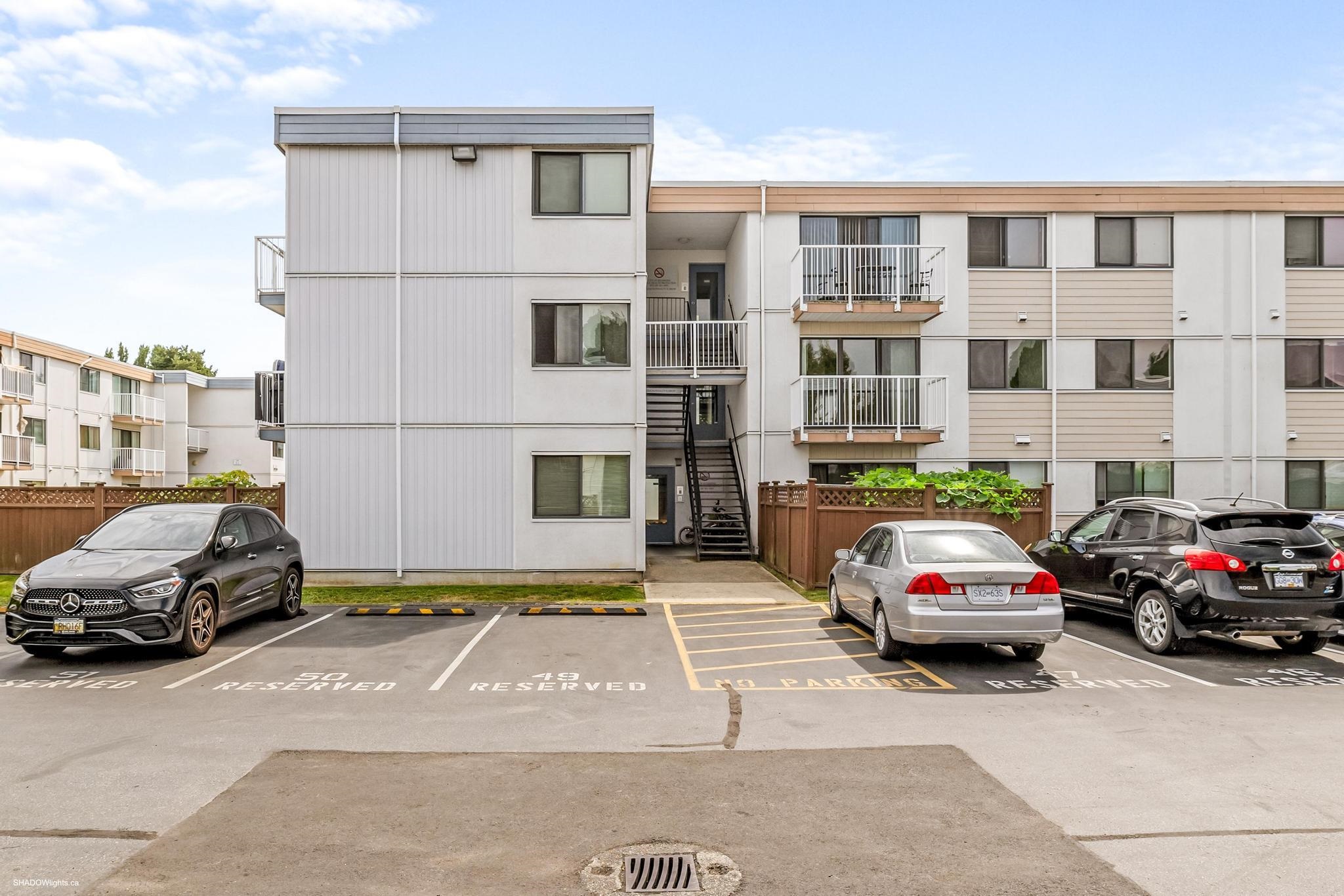 7260 Lindsay Road #211, Richmond, BC V7C 3M6