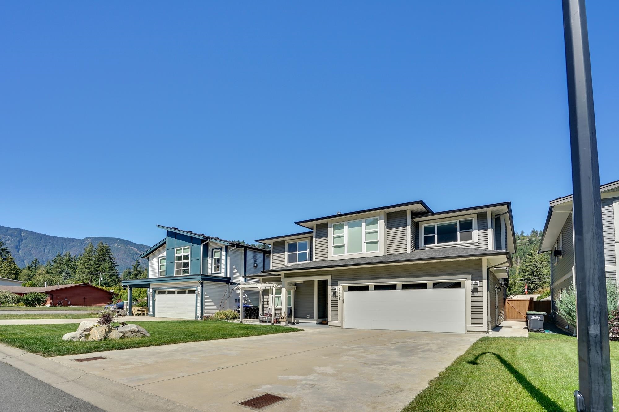 65517 Skylark Drive, Hope, BC V0X 1L1