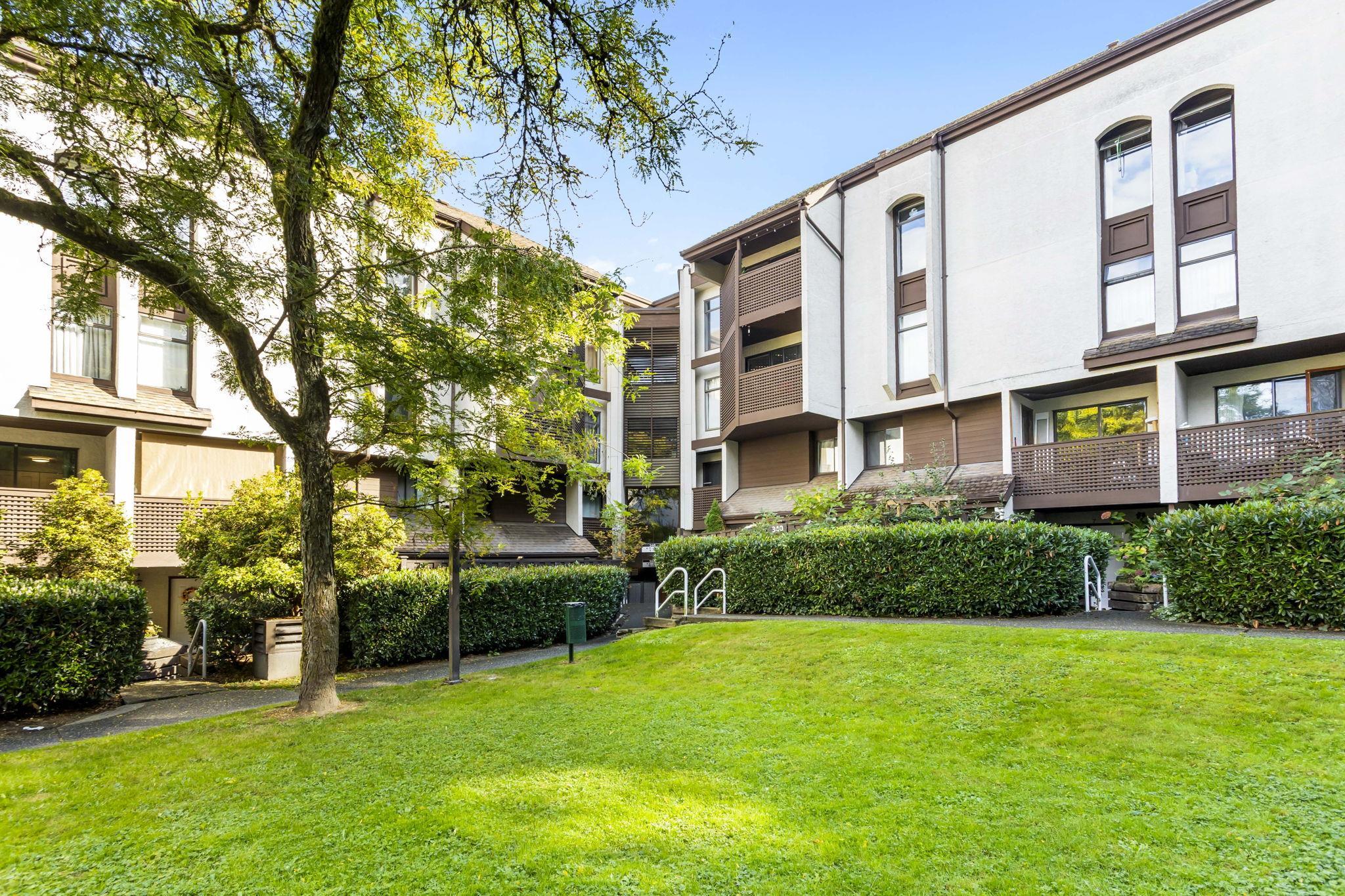 340 Ginger Drive #6, New Westminster, BC V3L 5L7