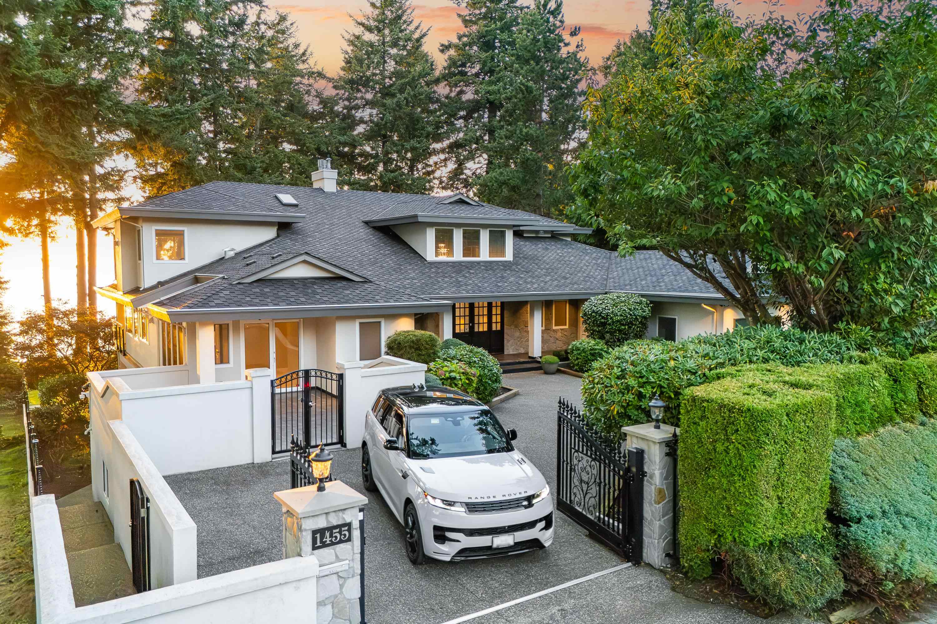 126a Street, Surrey, BC V4A 3R5
