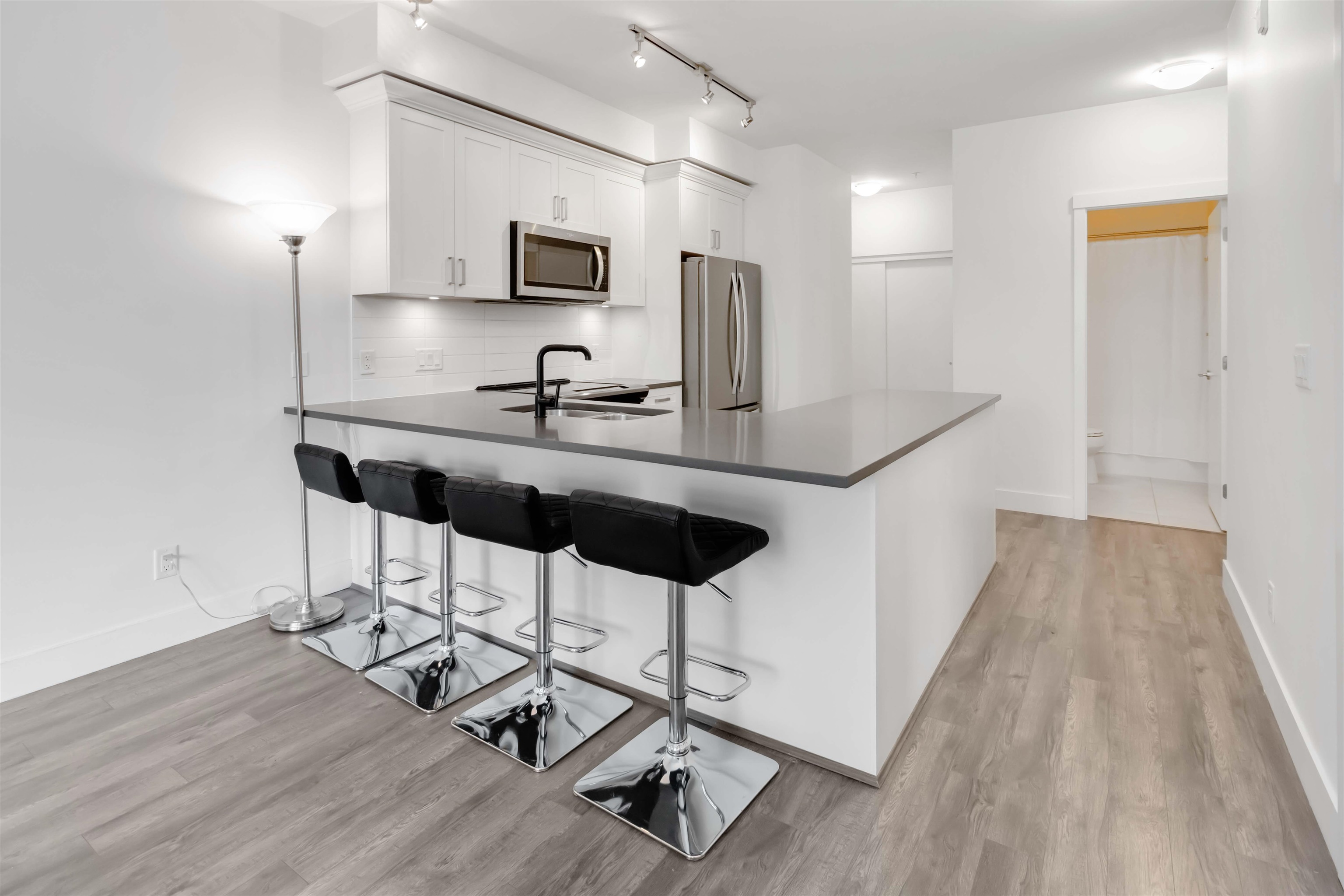 2436 Kelly Avenue #208, Port Coquitlam, BC V3C 0G9
