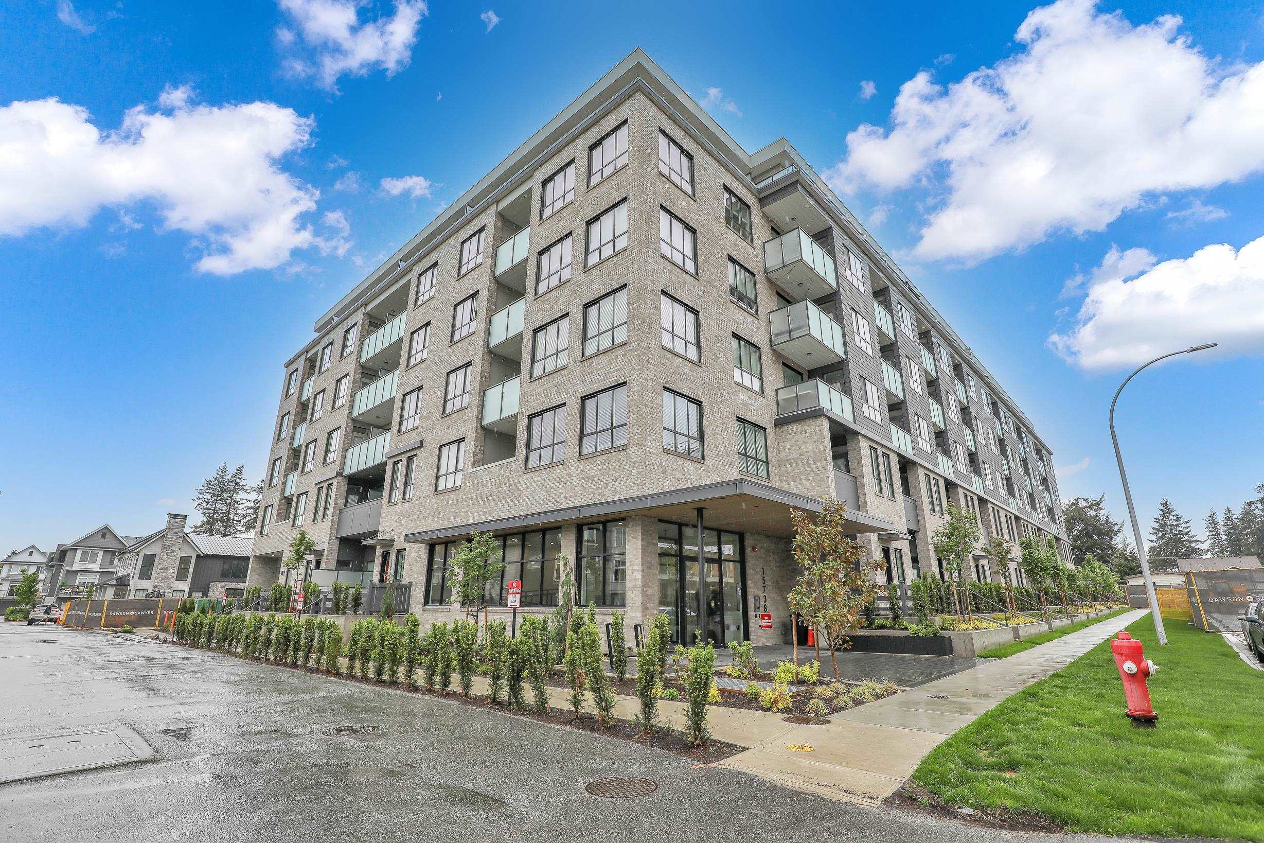 15738 85 Ave #102, Surrey, BC V4N 6Y1