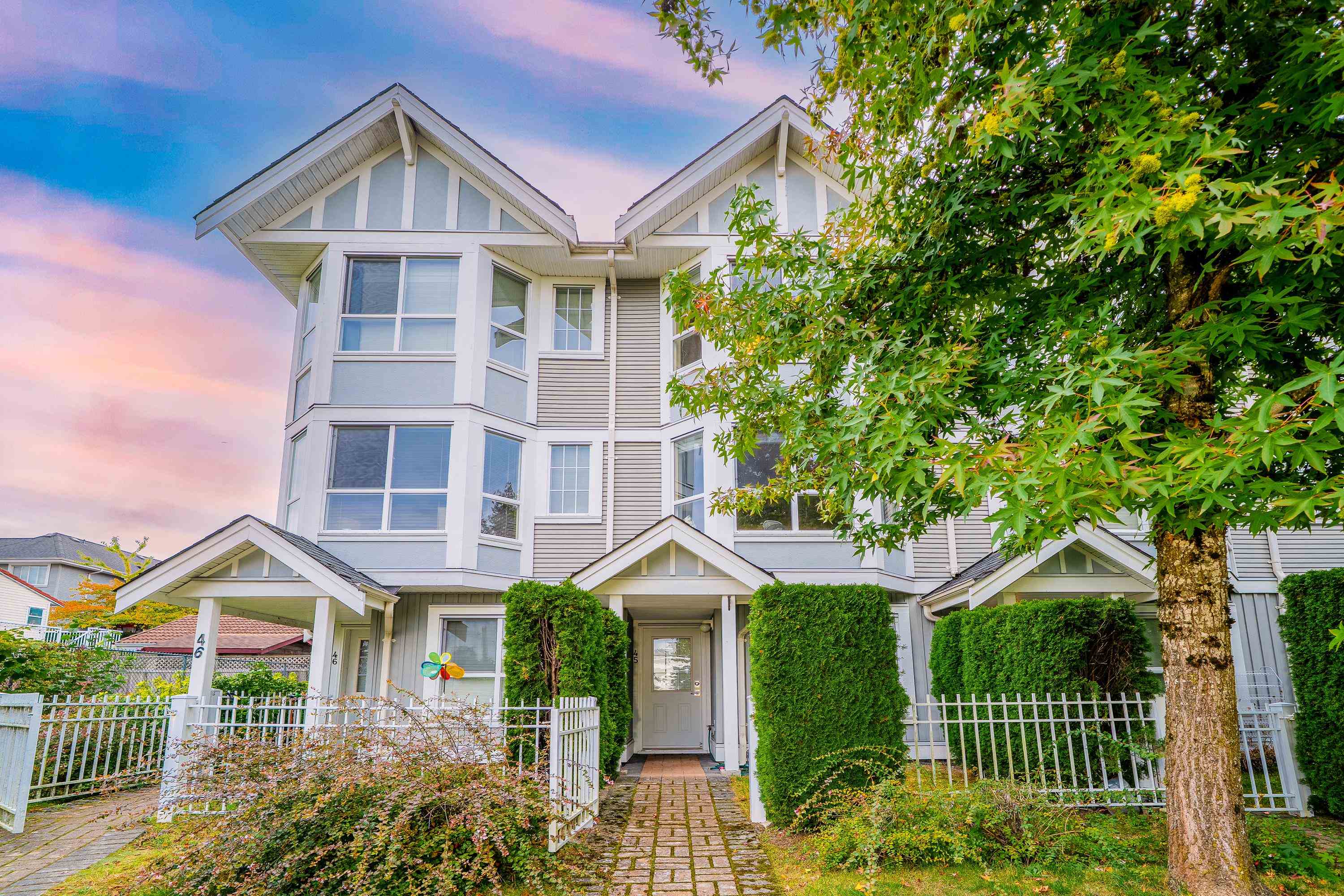 7370 Stride Avenue #45, Burnaby, BC V3N 5E6