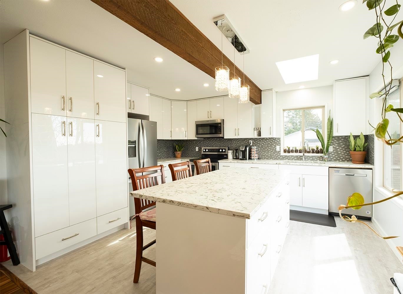 4362 Marble Road, Sechelt, BC V7Z 0B1