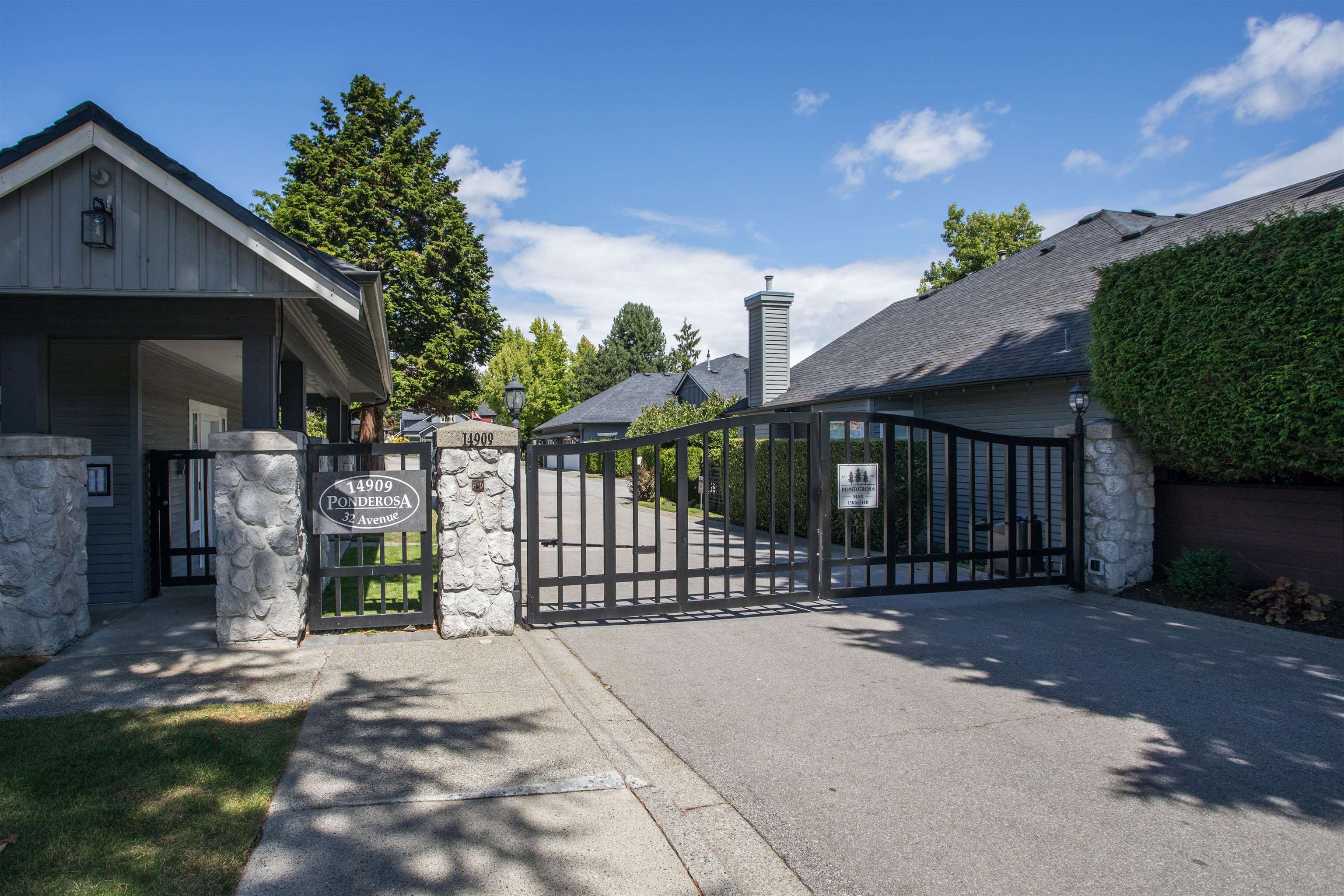 14909 32 Avenue #34, Surrey, BC V4P 1A4
