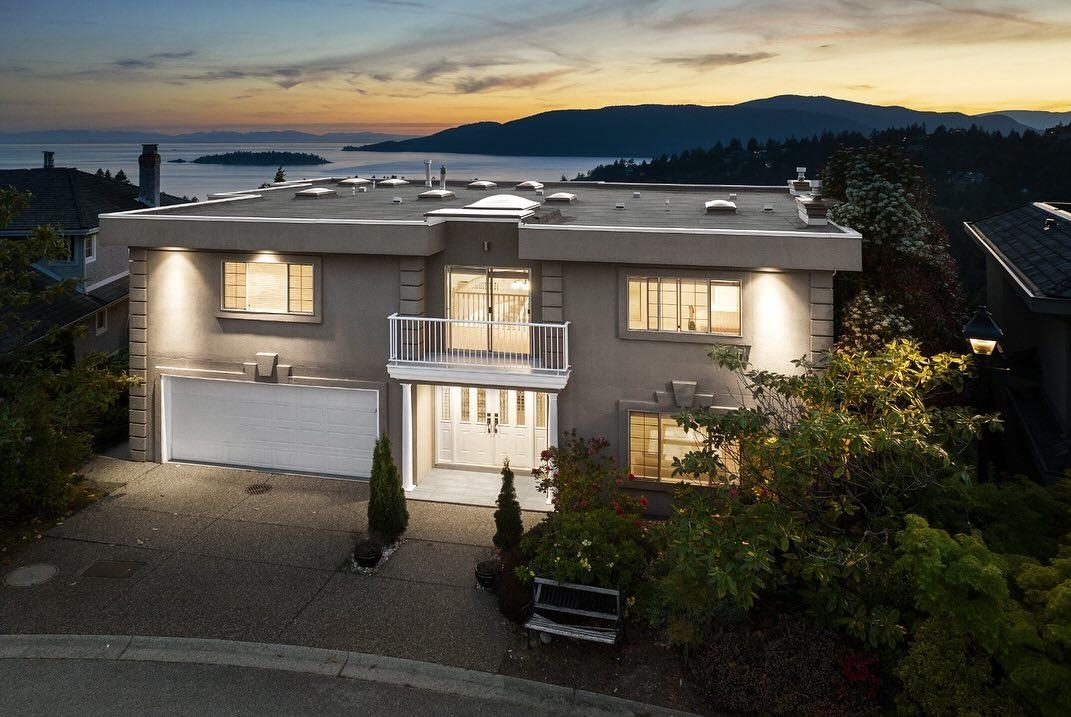 5532 Westhaven Road, West Vancouver, BC V7W 3E9