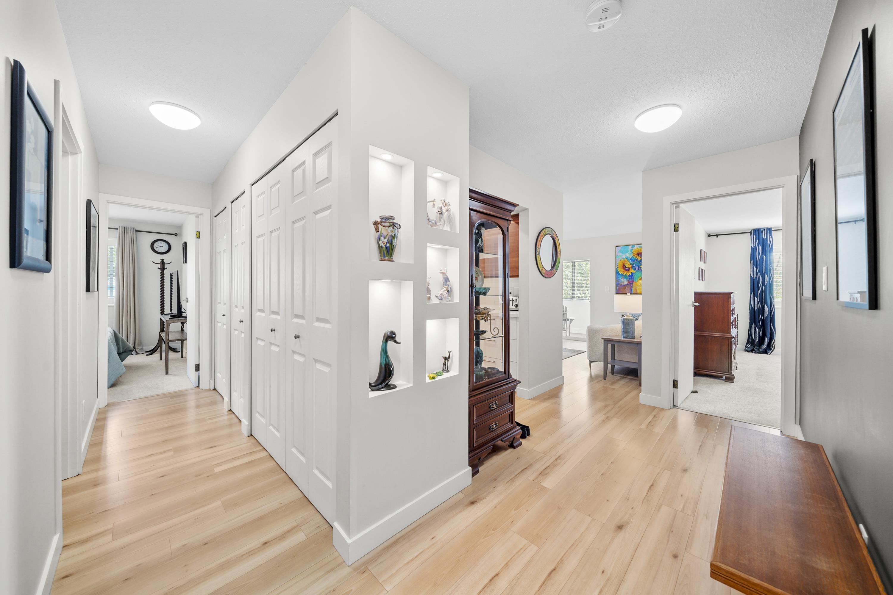 1531 Merklin Street #206, White Rock, BC V4B 4C6