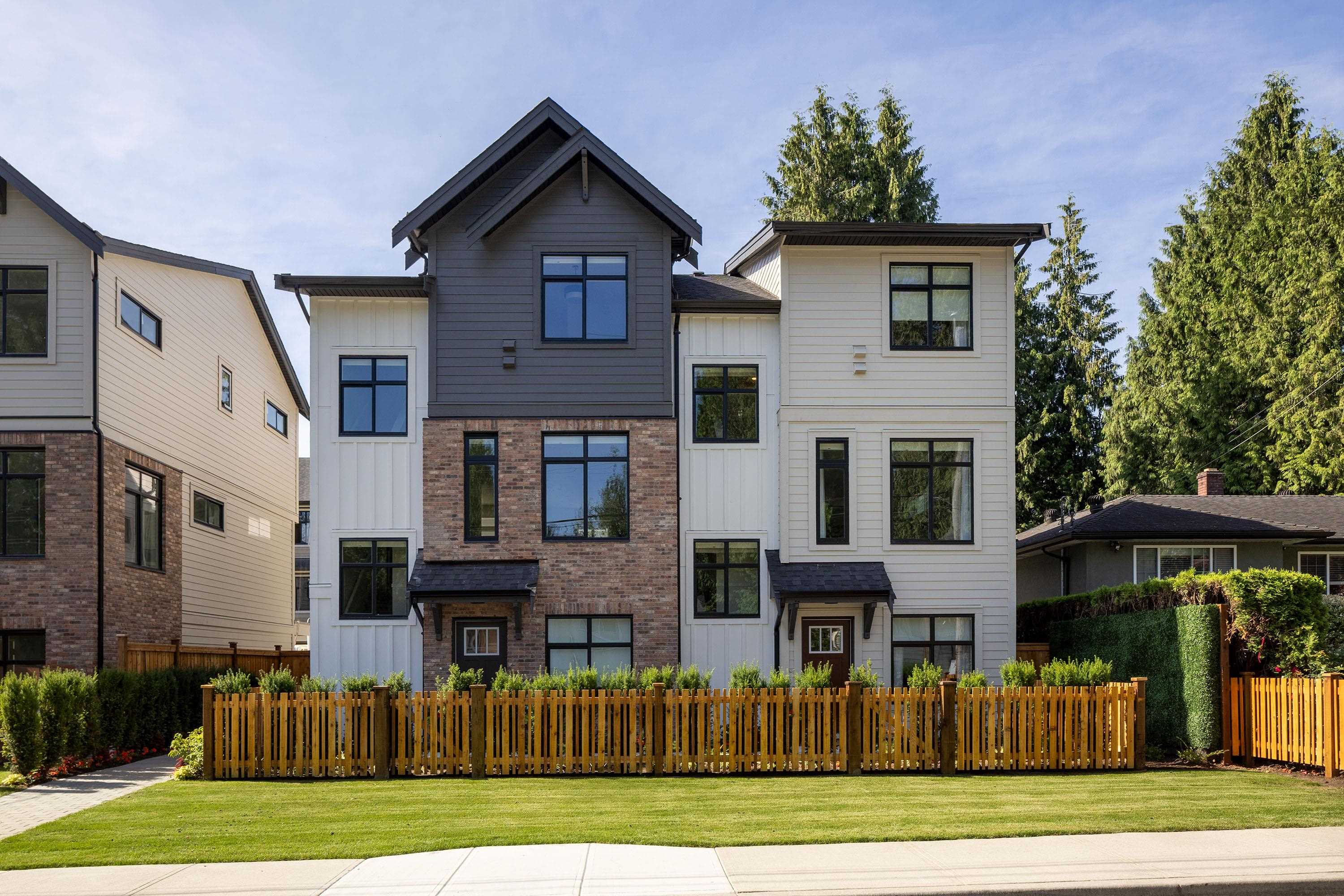 2150 Rindall Avenue #7, Port Coquitlam, BC V3C 1T9