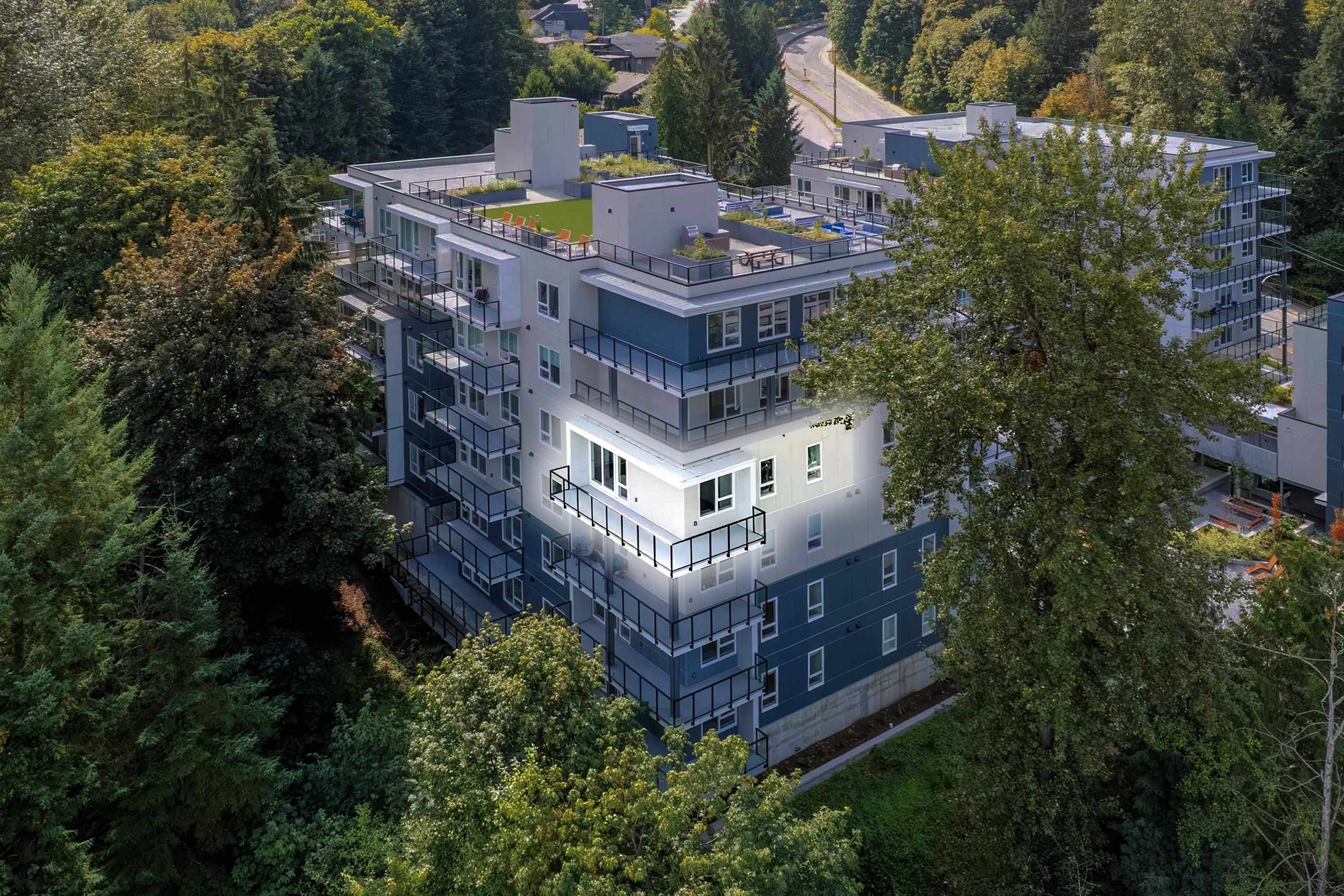 2002 St George St #406, Port Moody, BC V3H 0N4