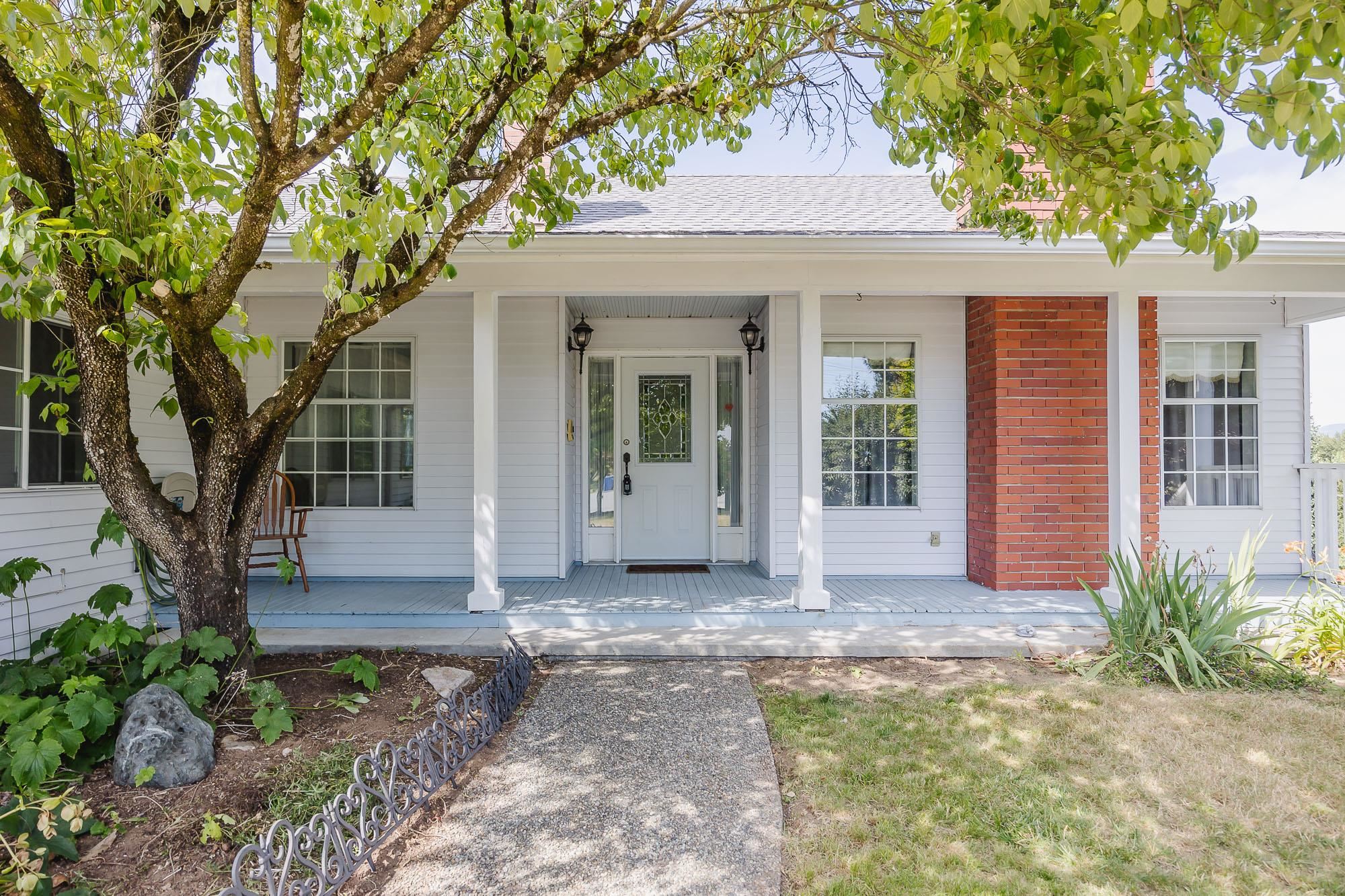 33033 Banff Place, Abbotsford, BC V2S 7B1