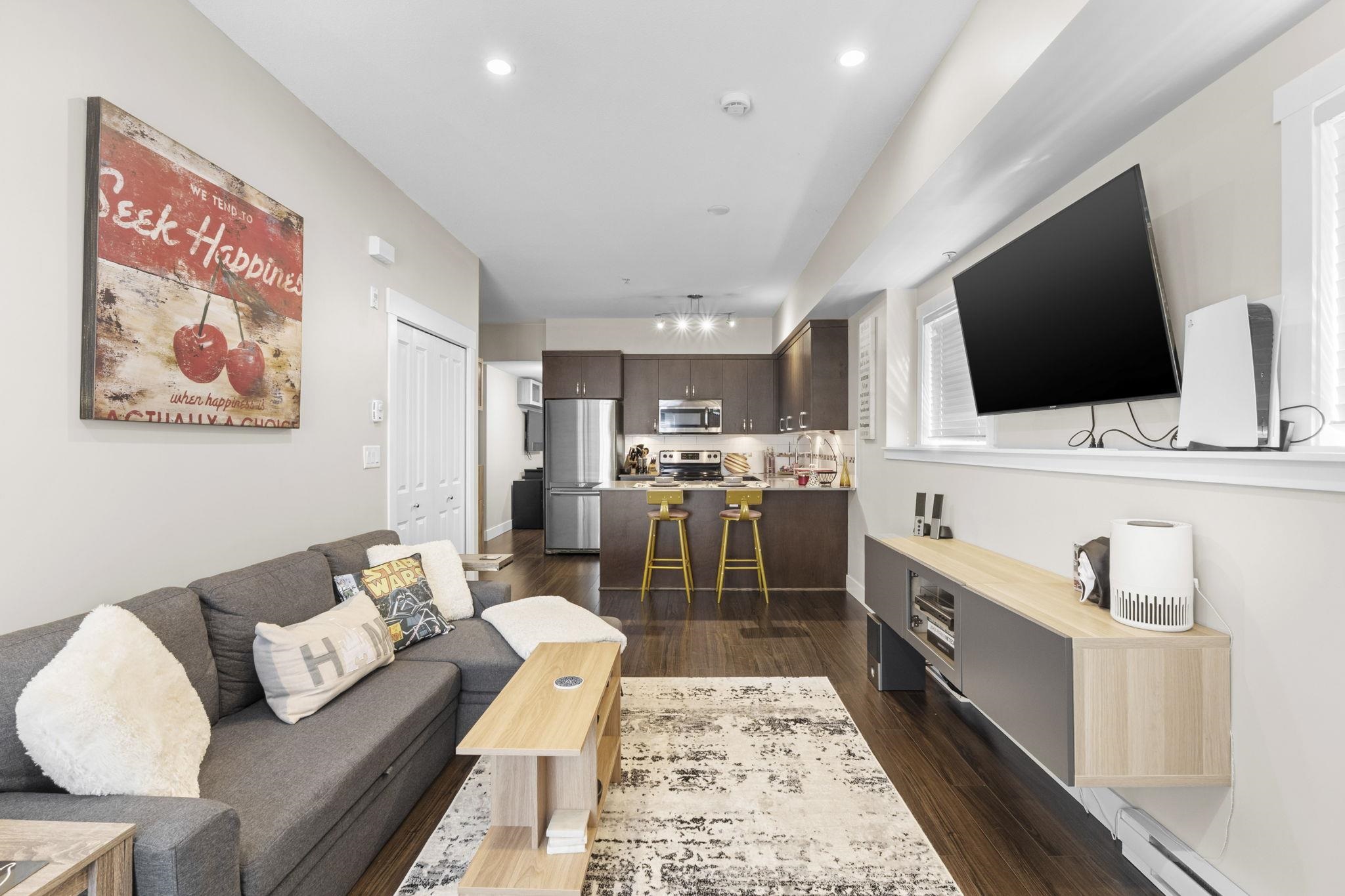 838 Royal Avenue #16, New Westminster, BC V3M 1J9