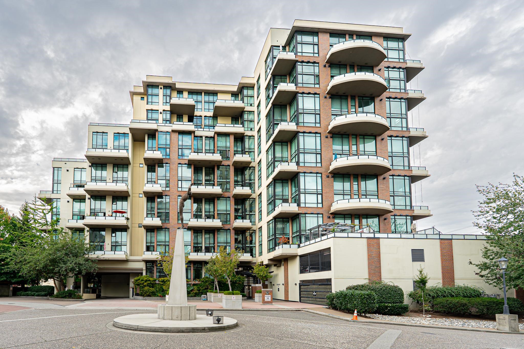 10 Renaissance Square #412, New Westminster, BC V3M 7B1