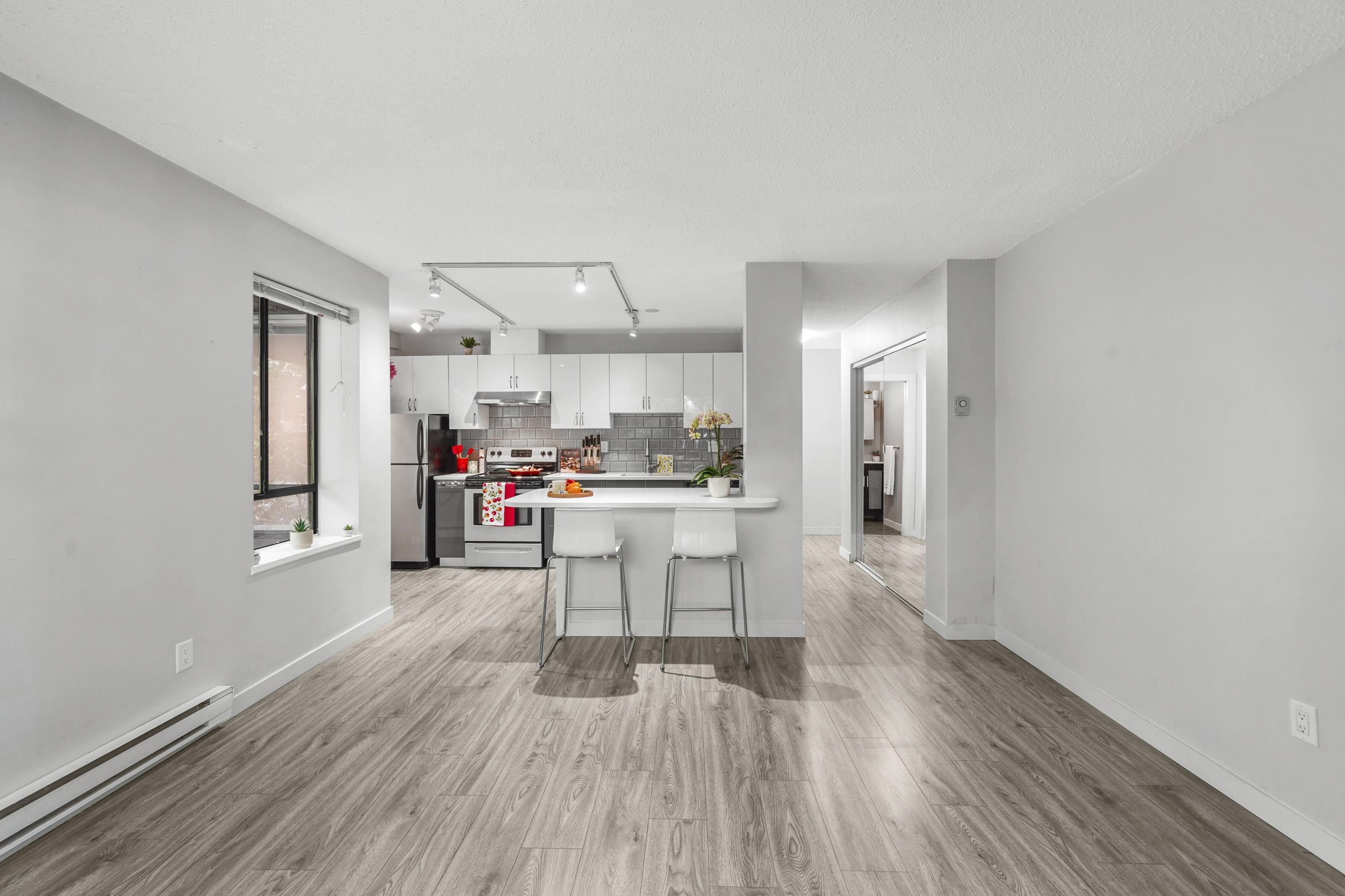 2920 Ash Street #104, Vancouver, BC V5Z 4A6