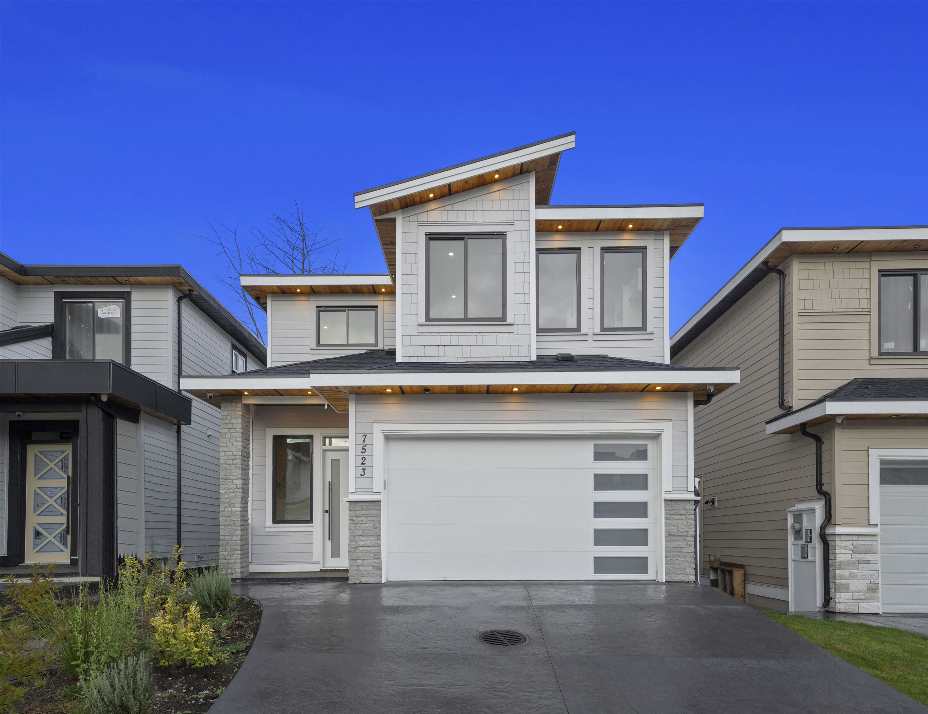 205 Street, Langley, BC V2Y 3S8