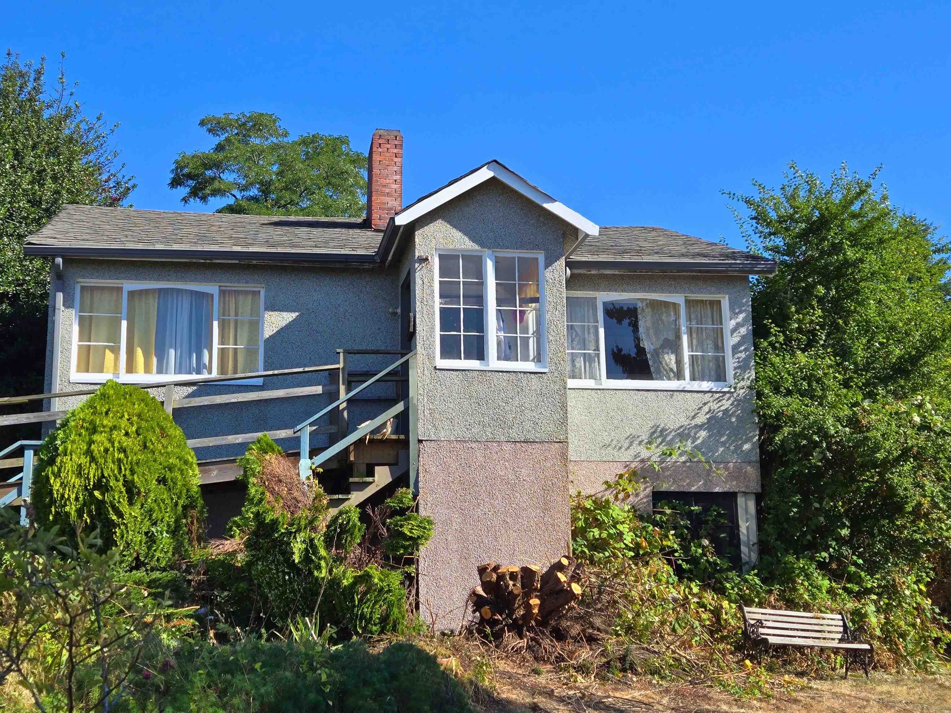 547 North Fletcher Road, Gibsons, BC V0N 1V0