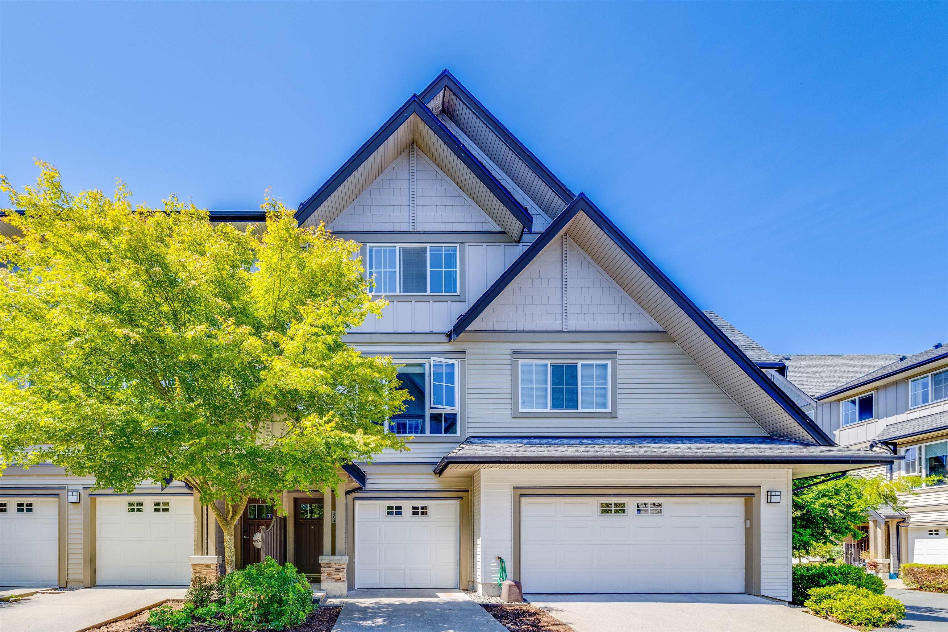 2501 161a Street #204, Surrey, BC V3Z 7Y6