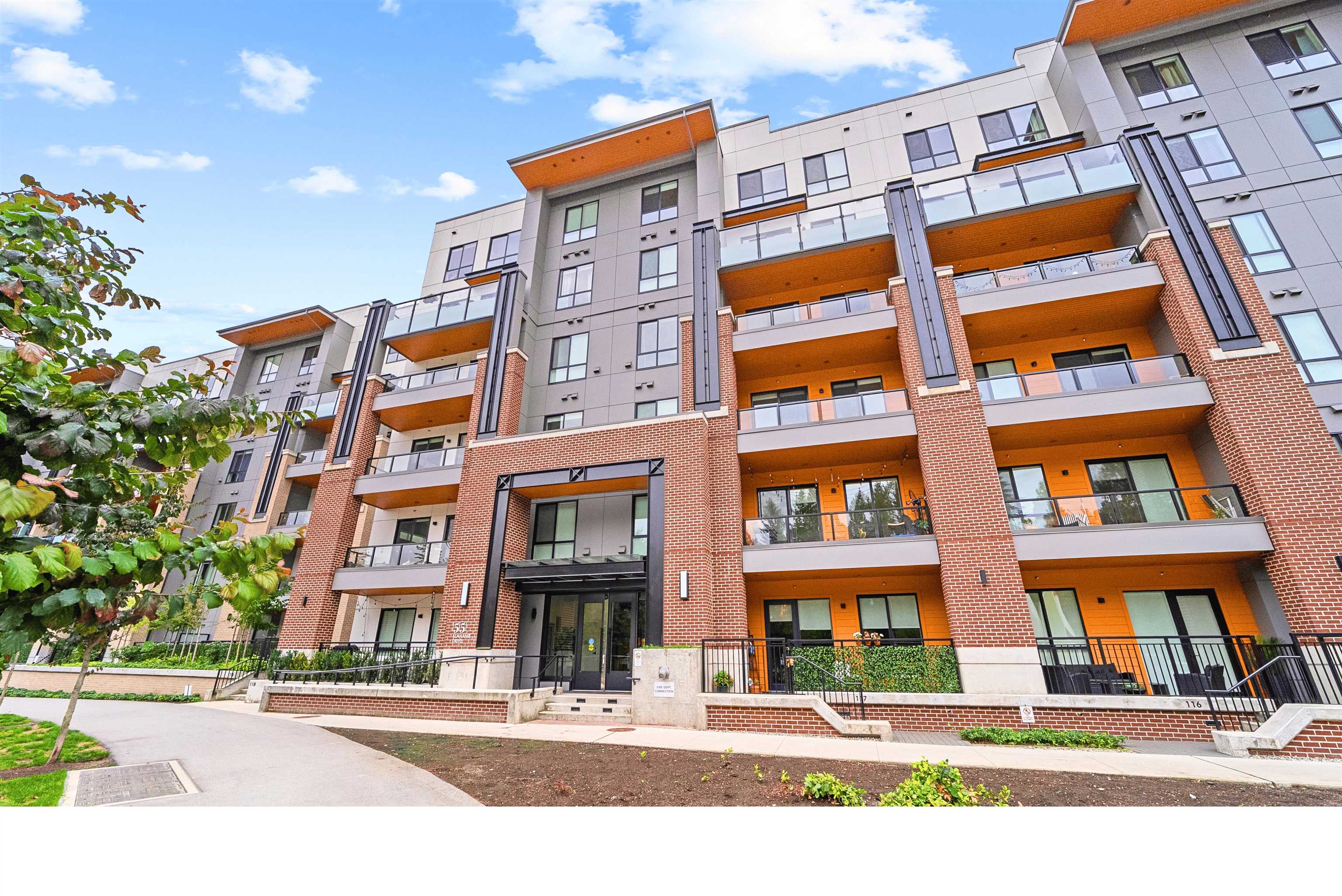 55 Klahanie Drive #237, Port Moody, BC V3H 0M9