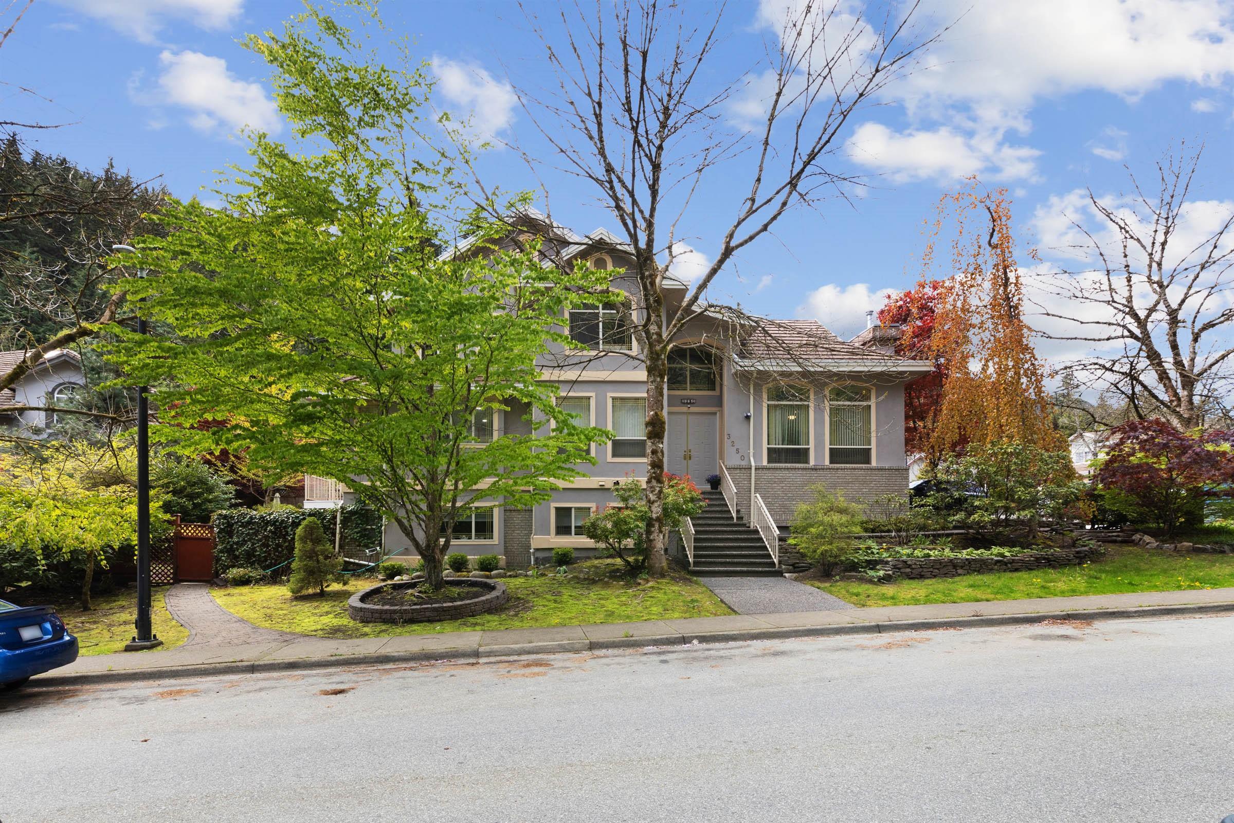 3250 Muirfield Place, Coquitlam, BC V3E 3K4