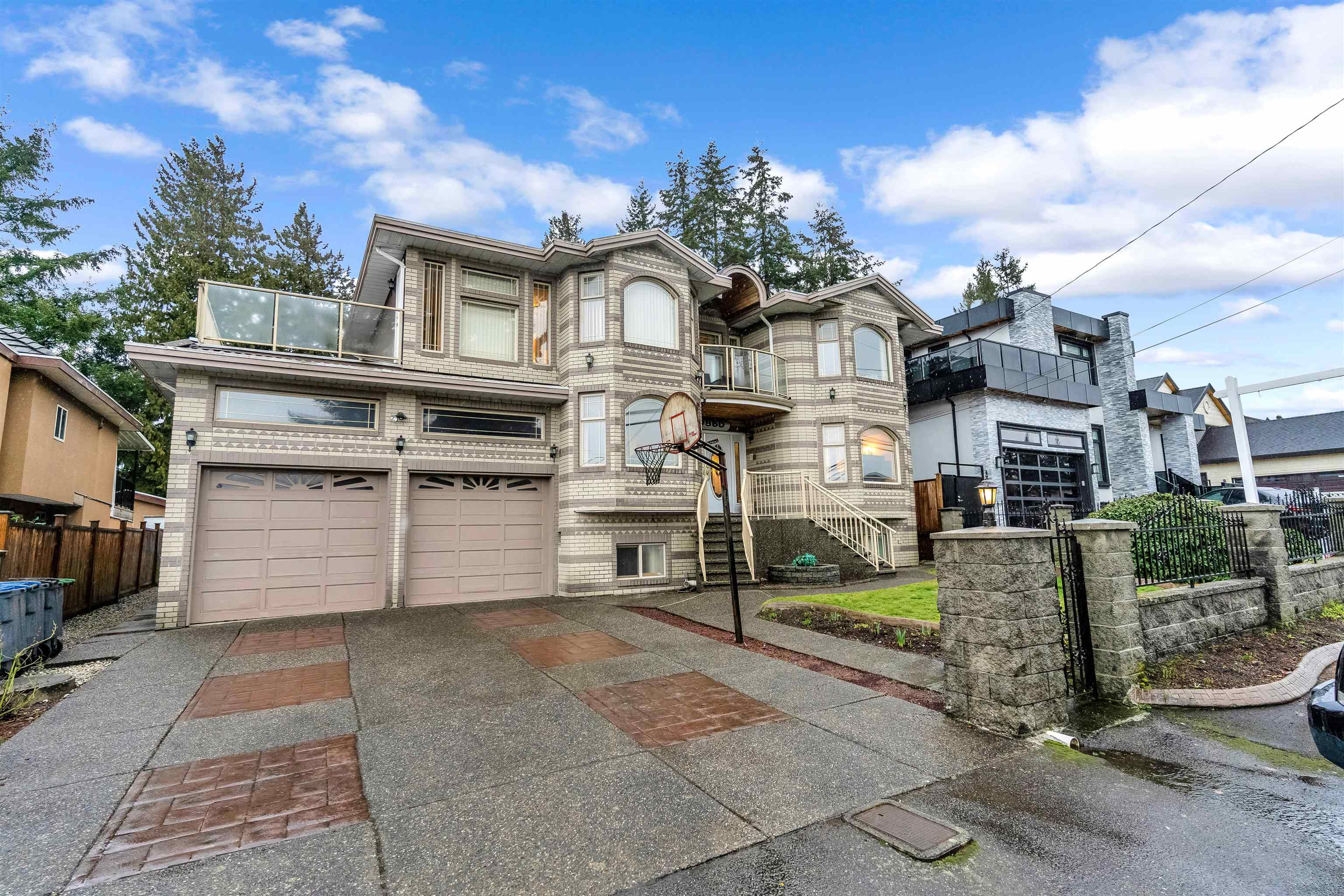 123 Street, Surrey, BC V3V 4P1