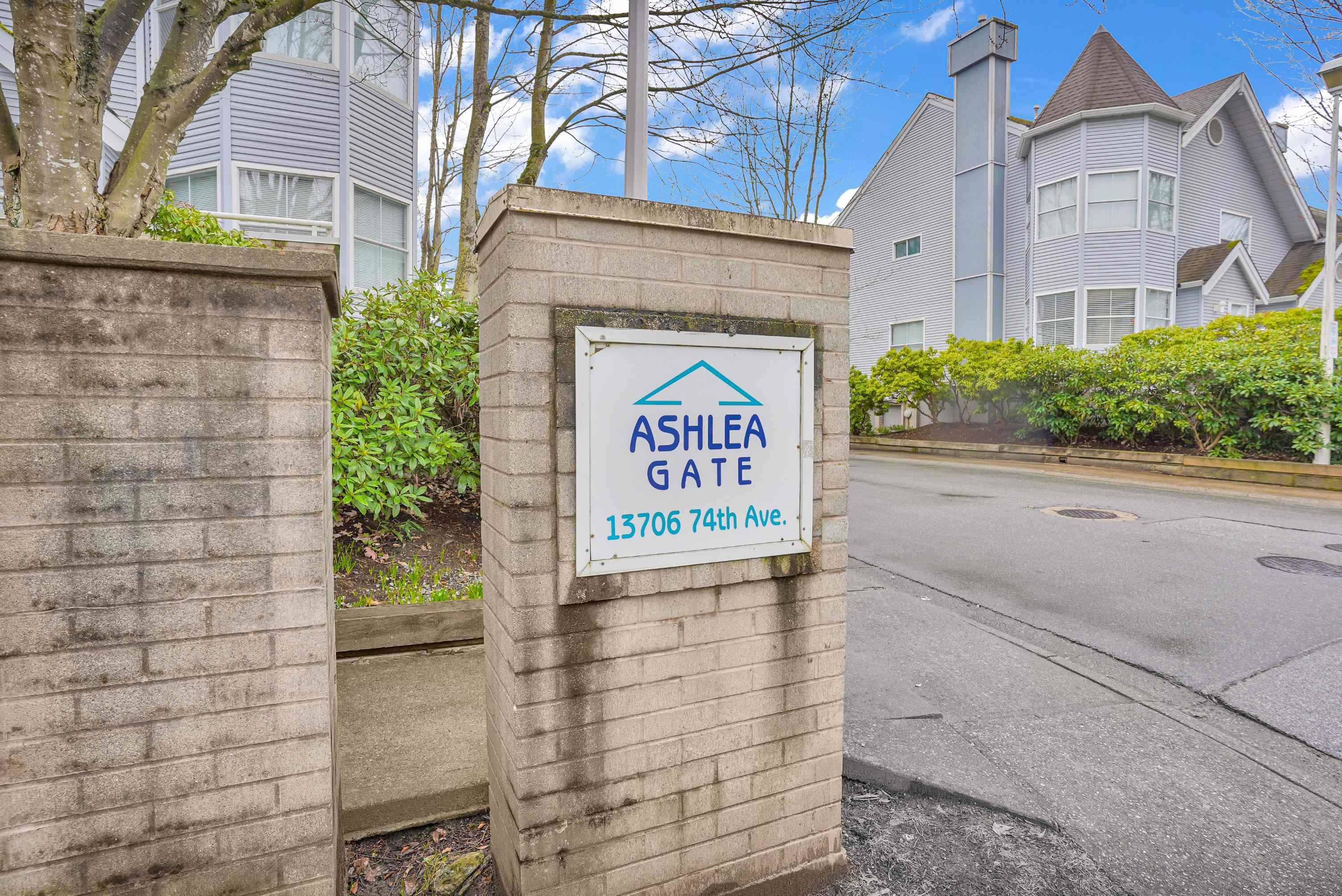 13706 74 Avenue #38, Surrey, BC V3W 1K3