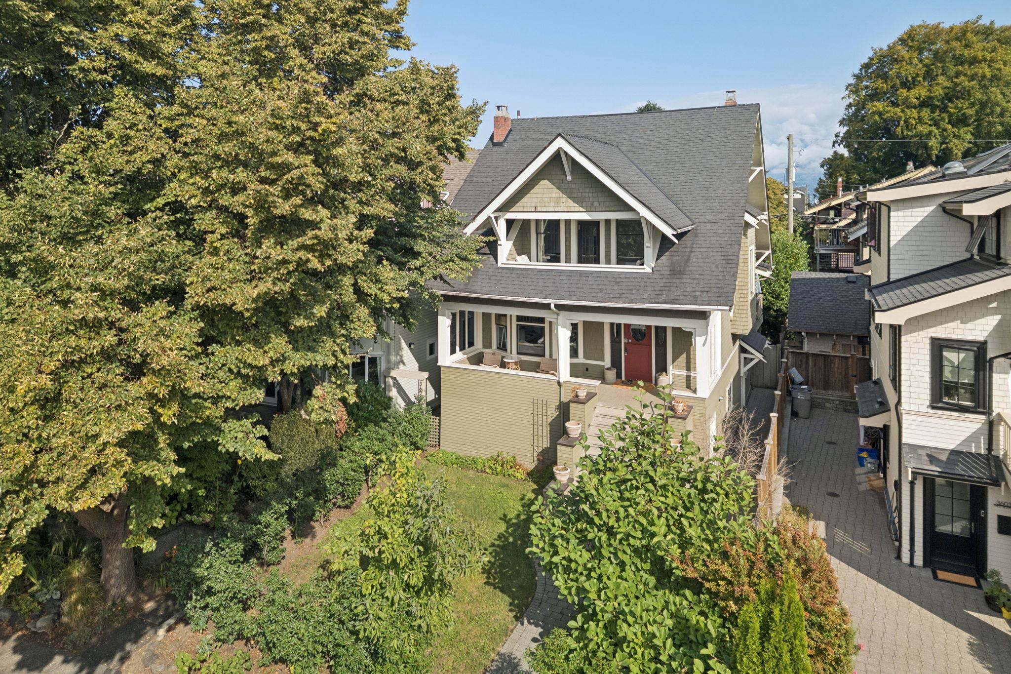3617 West 2nd Avenue, Vancouver, BC V6R 1J6