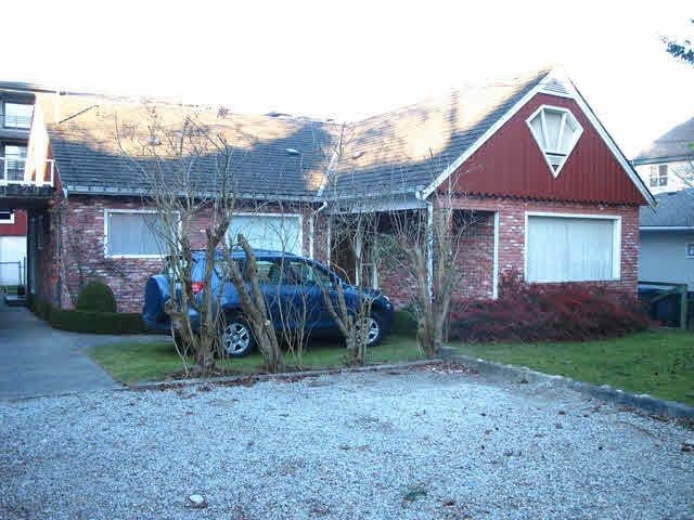 17 Avenue, Surrey, BC V4A 1T8