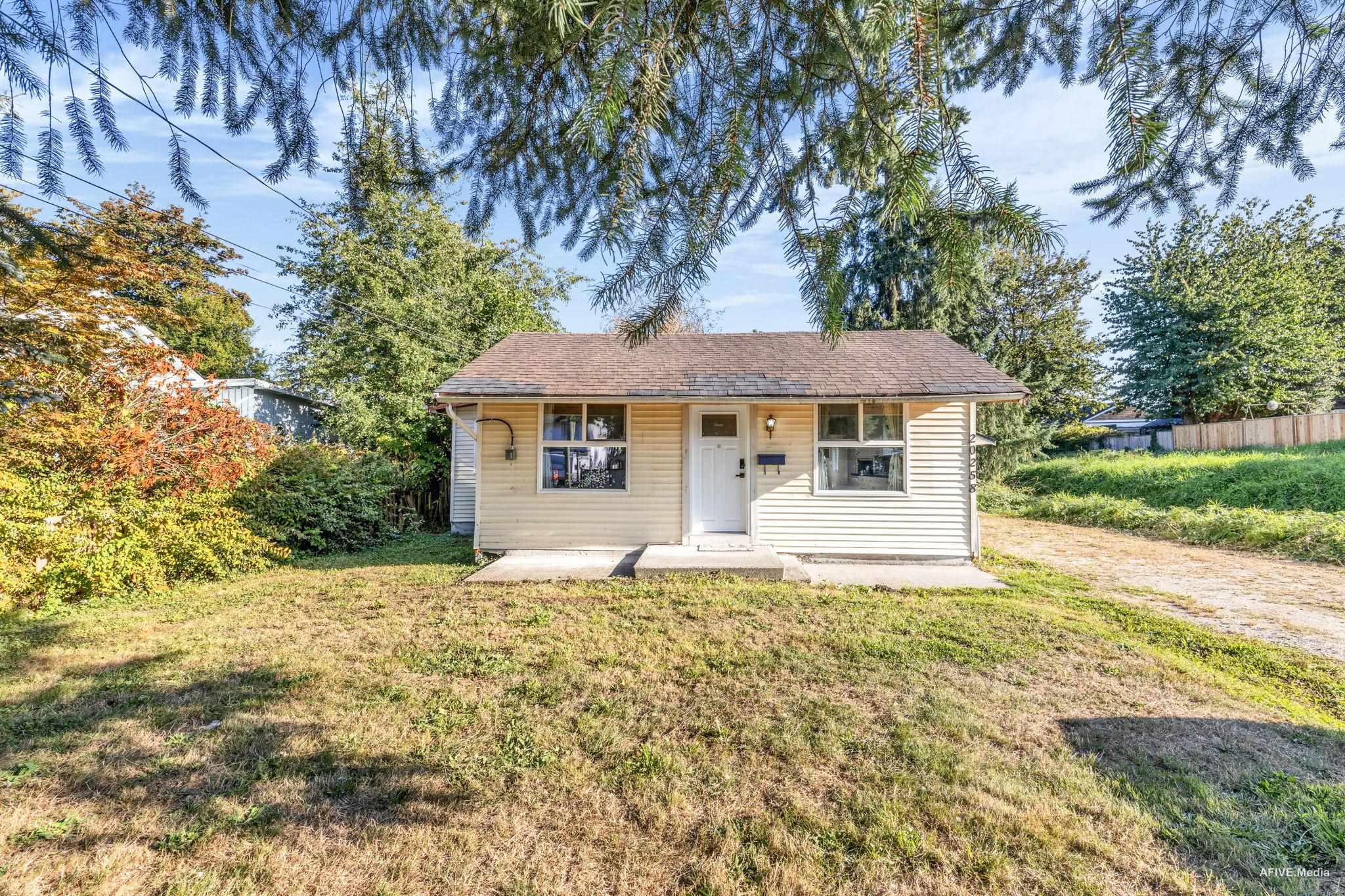 20258 Ospring Street, Maple Ridge, BC V2X 1K4