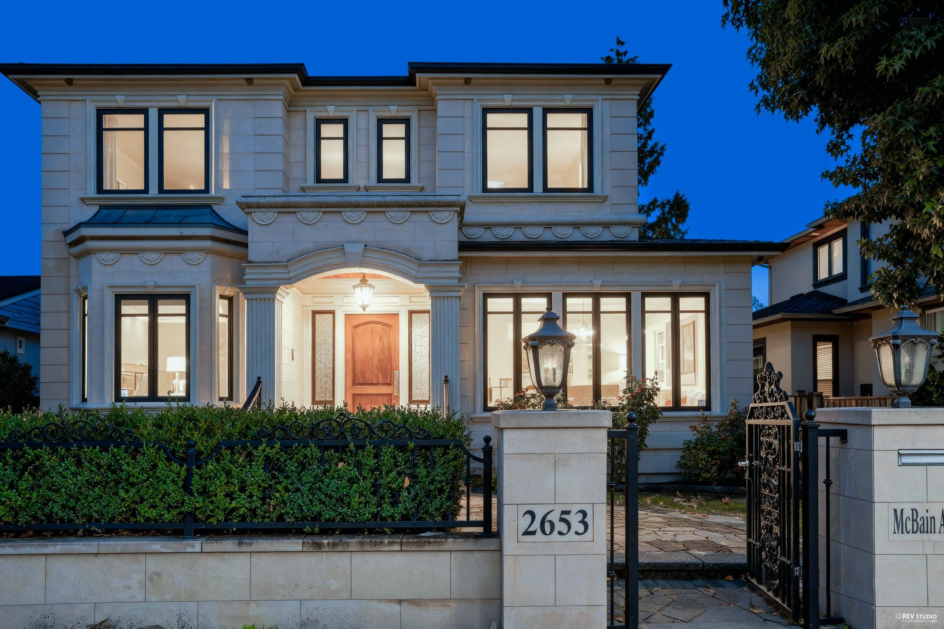 2653 Mcbain Avenue, Vancouver, BC V6L 2C7