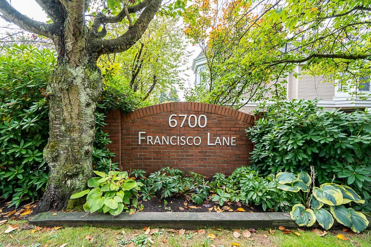 6700 Rumble Street #13, Burnaby, BC V5E 4H7