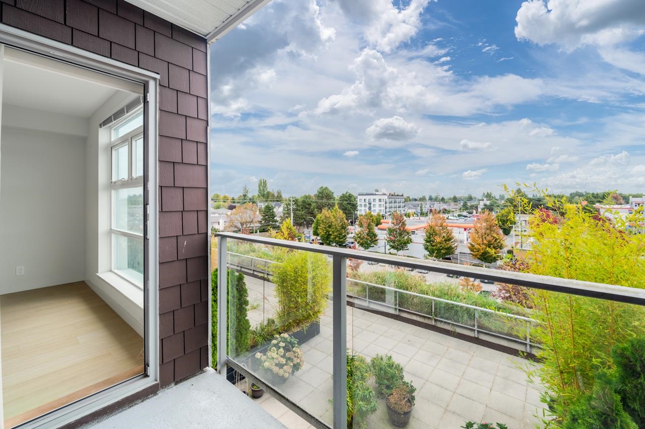 10020 Dunoon Drive #413, Richmond, BC V7A 0A7