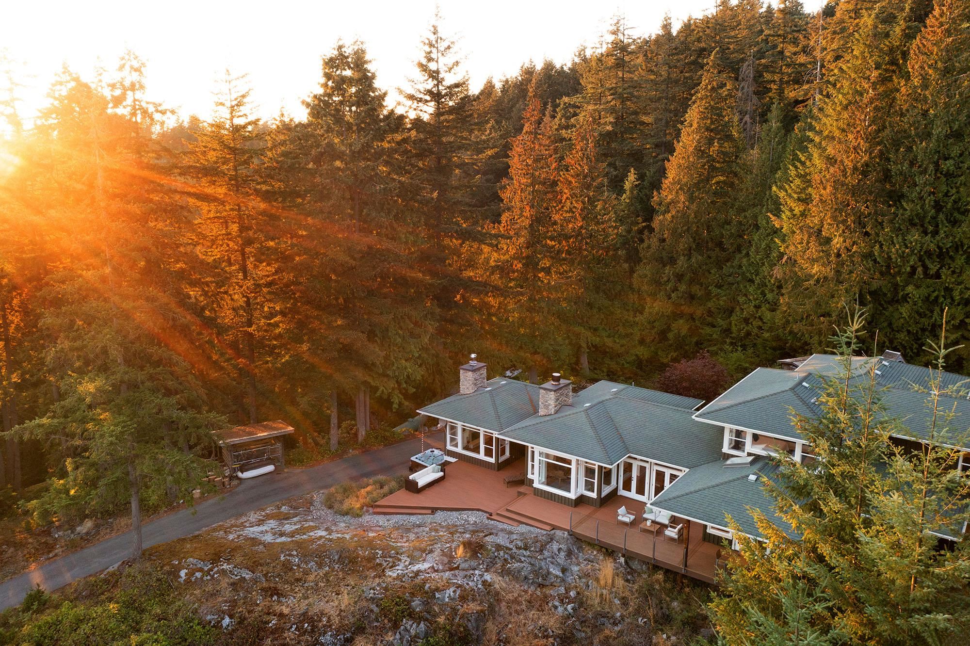 361 Forest Ridge Road, Bowen Island, BC V0N 1G2