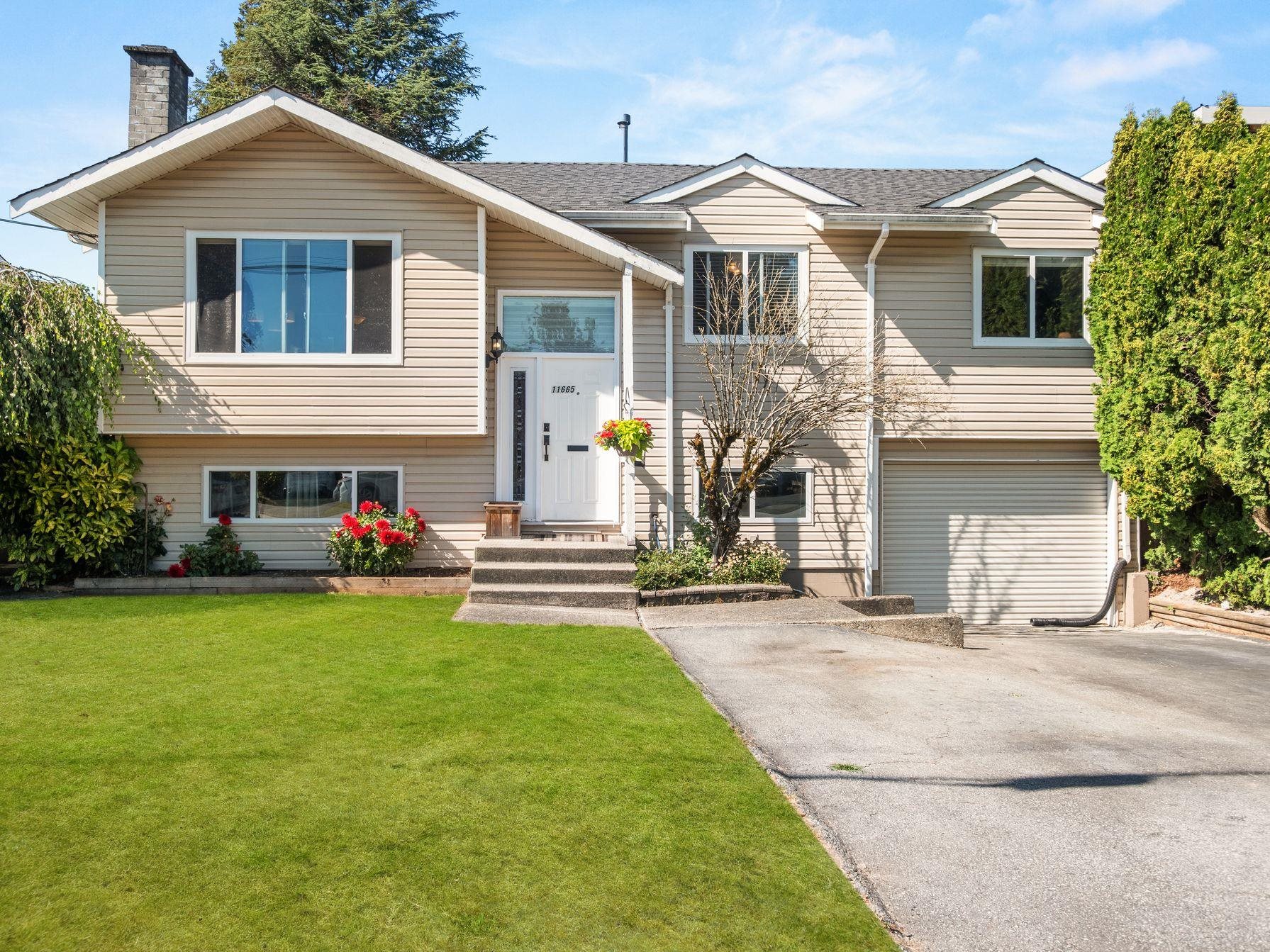94a Avenue, Delta, BC V4C 3S4