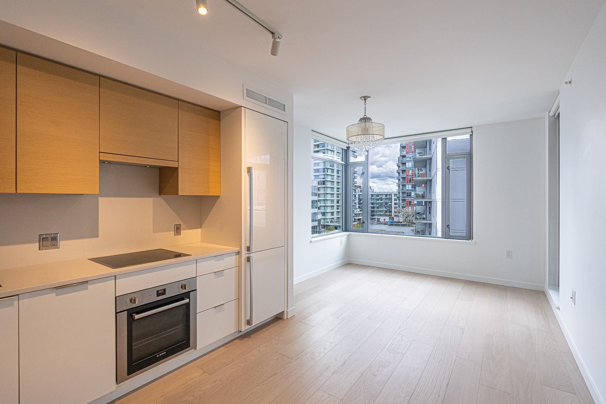 1688 Pullman Porter Street #701, Vancouver, BC V6A 0H3
