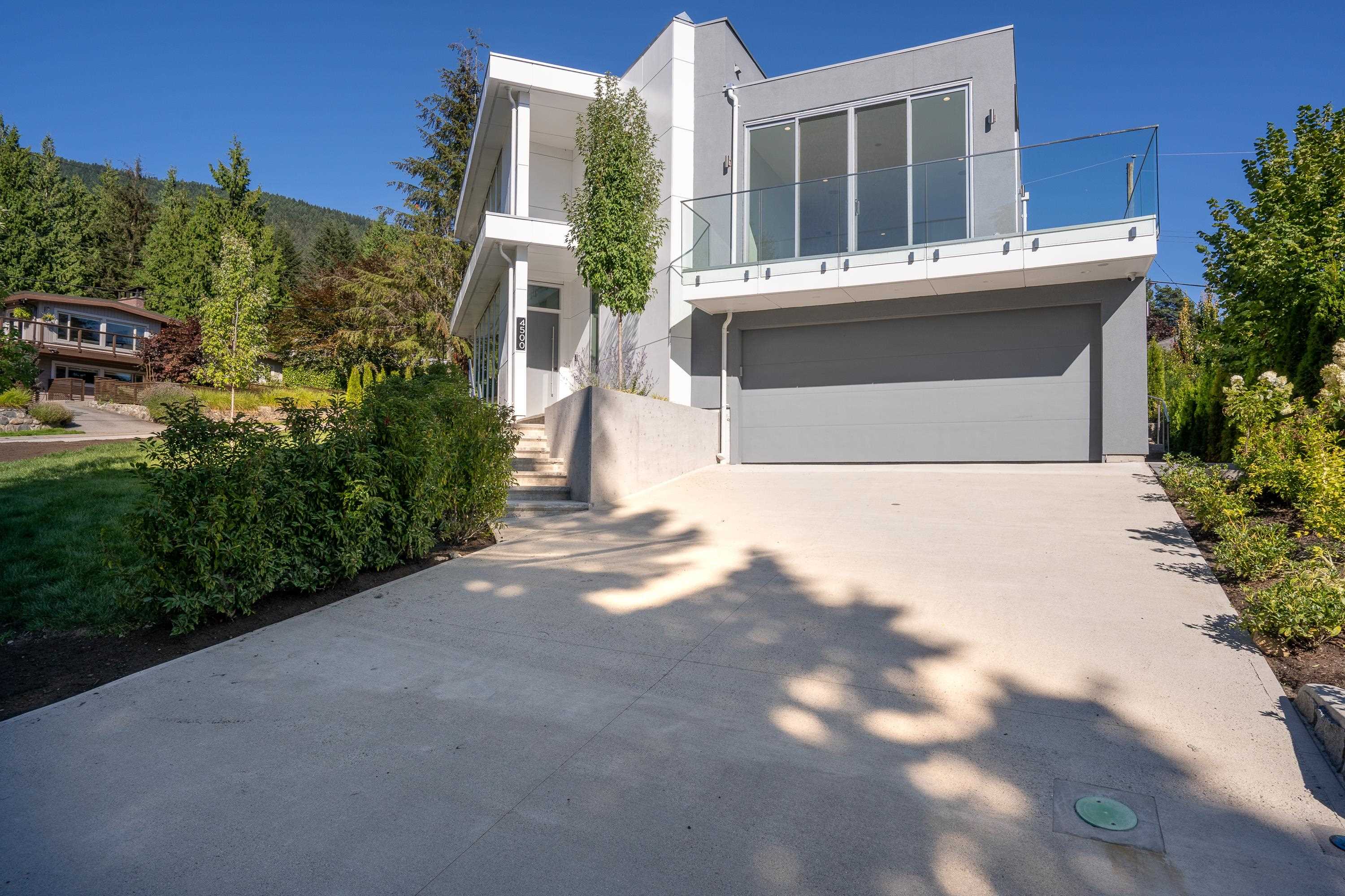 4500 Canterbury Crescent, North Vancouver, BC V7R 3N6