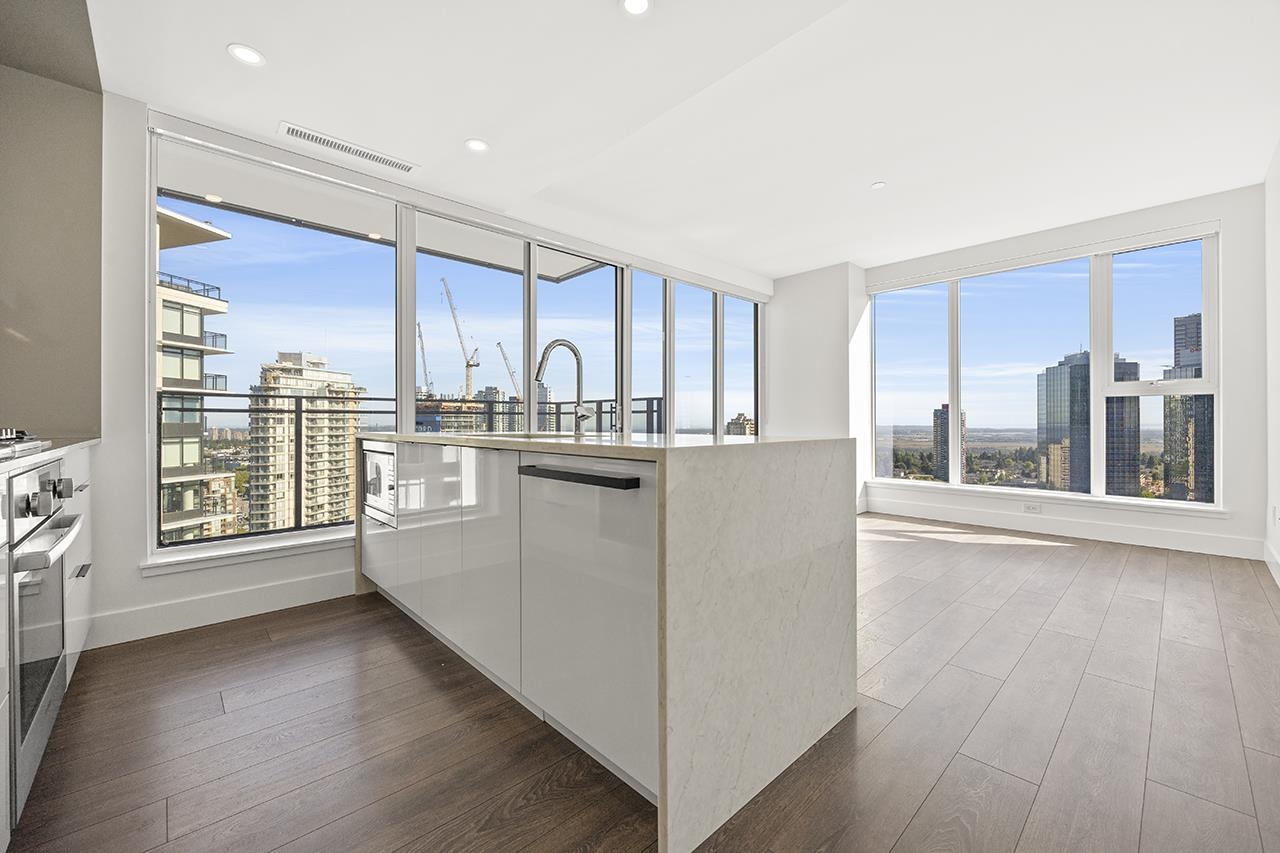 4711 Hazel Street #2602, Burnaby, BC V5H 0J9