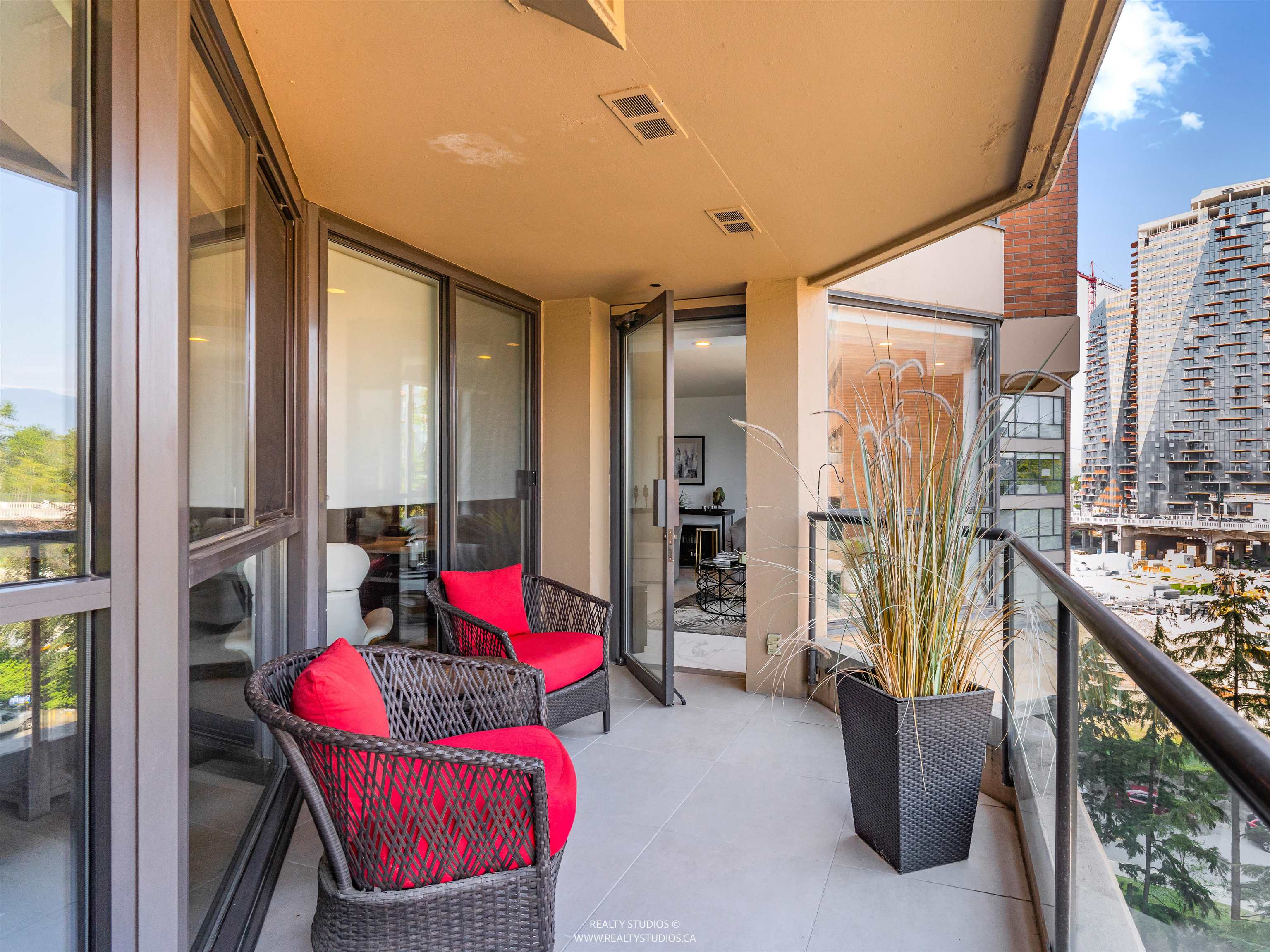 1450 Pennyfarthing Drive #607, Vancouver, BC V6J 4X8
